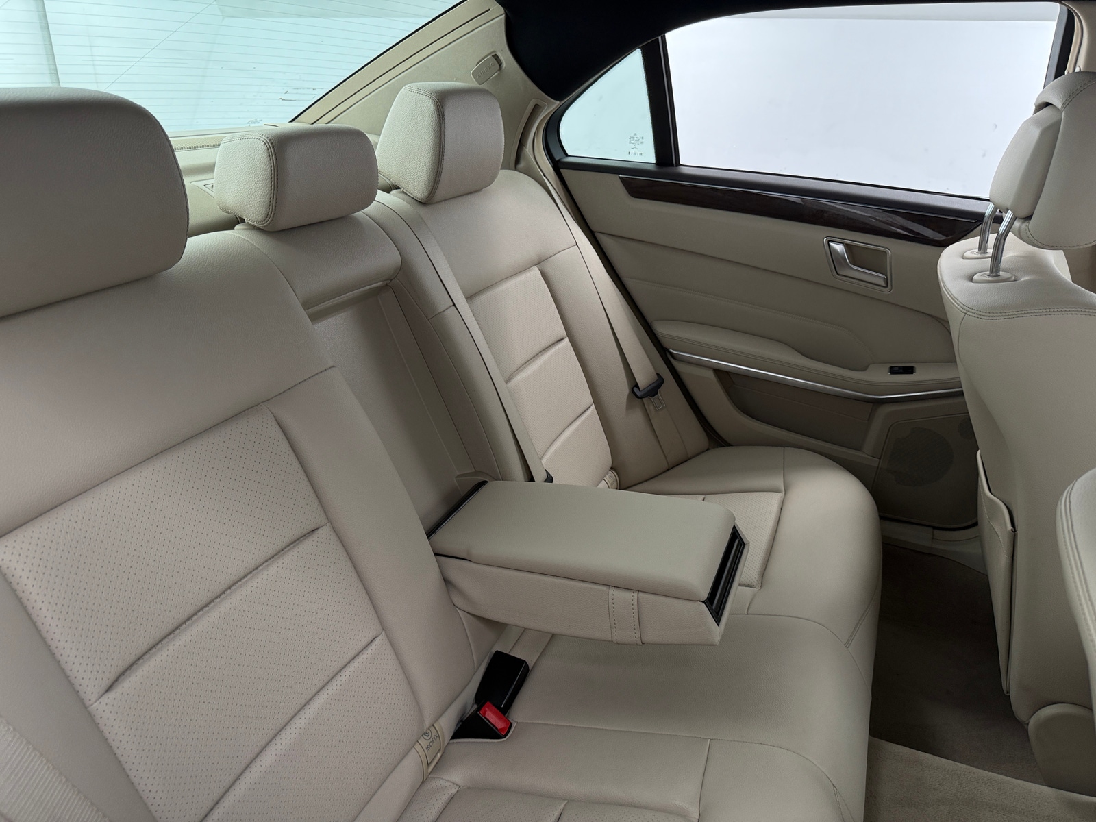 Thumbnail: 2014 Mercedes-Benz E-Class - 5