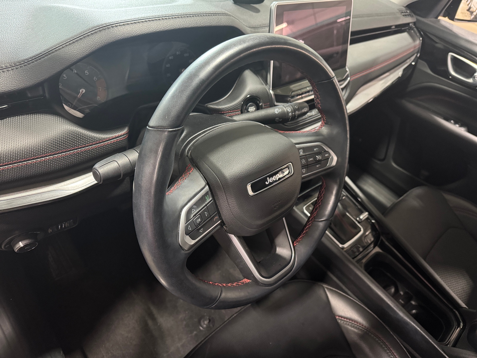 Thumbnail: 2022 Jeep Compass - 2