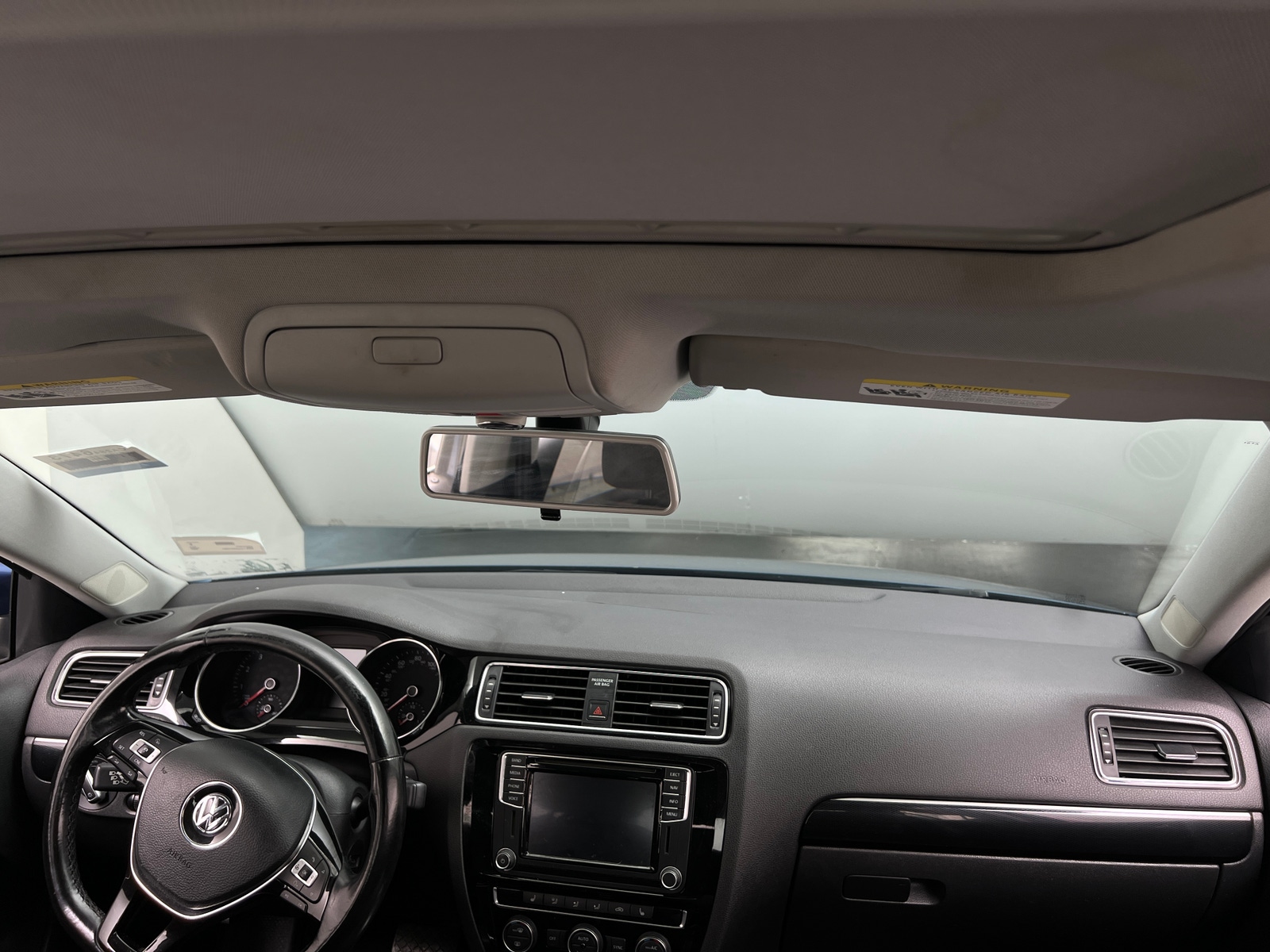 Thumbnail: 2017 Volkswagen Jetta - 2