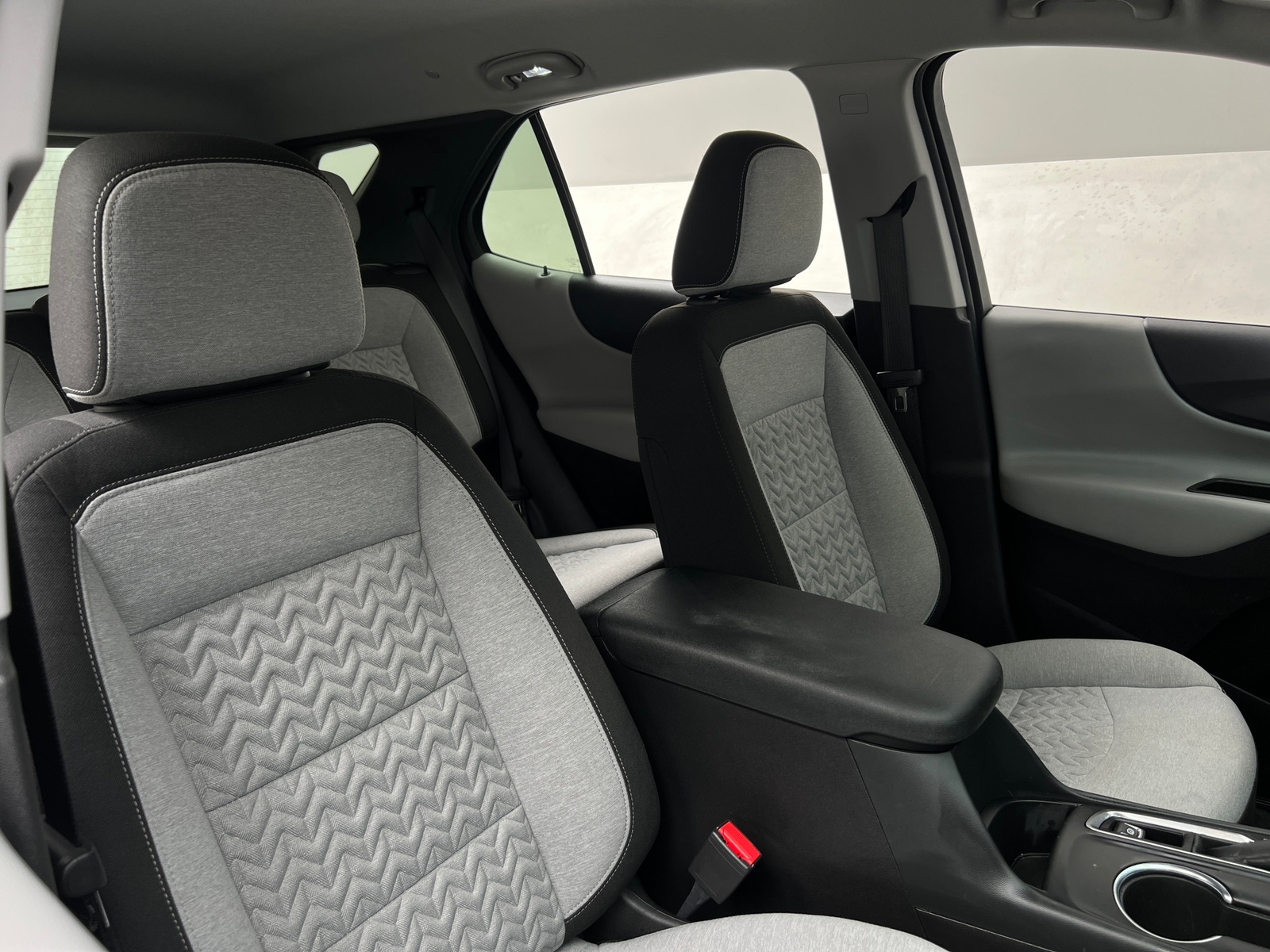Thumbnail: 2023 Chevrolet Equinox - 2