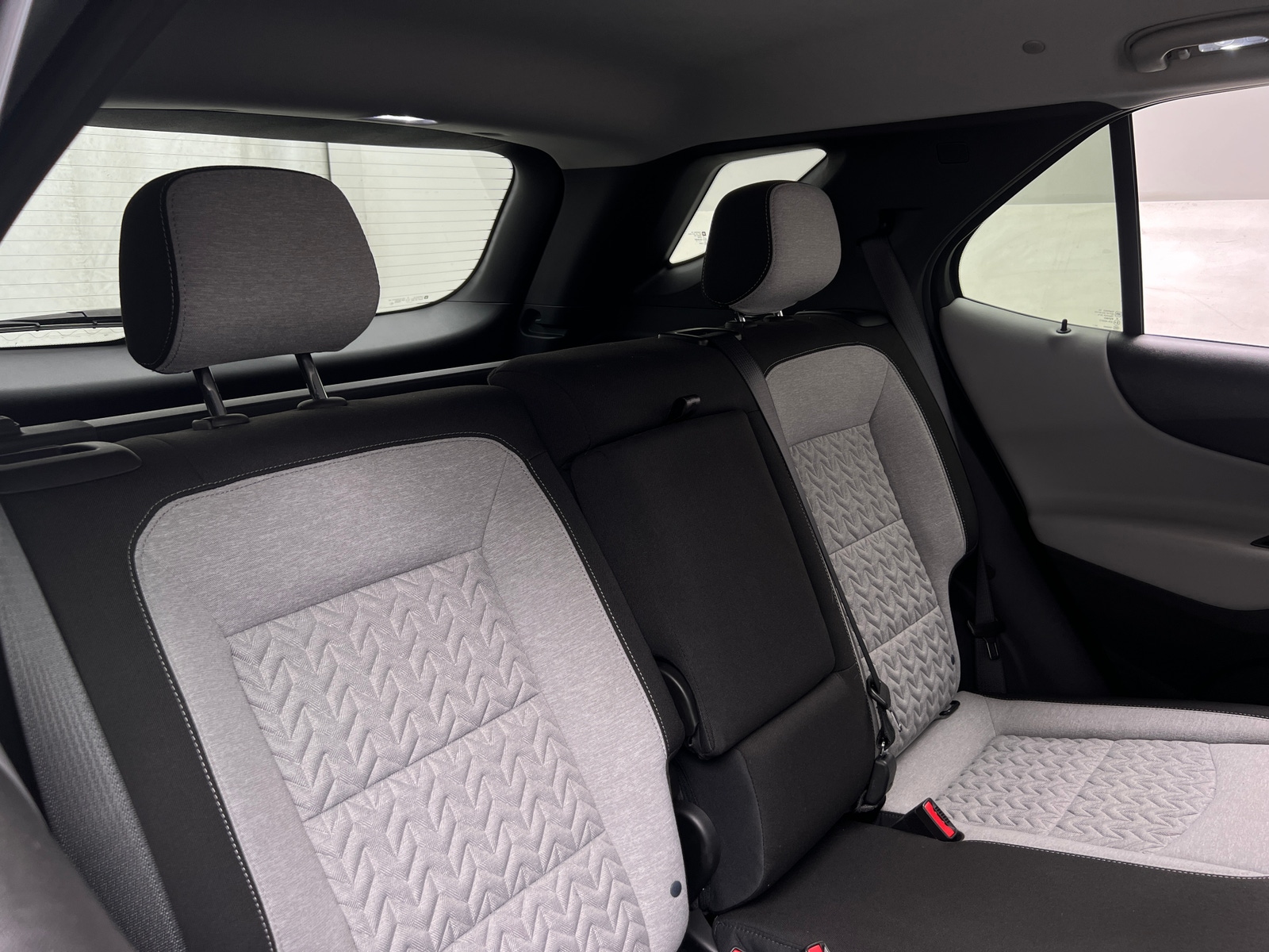 Thumbnail: 2023 Chevrolet Equinox - 6