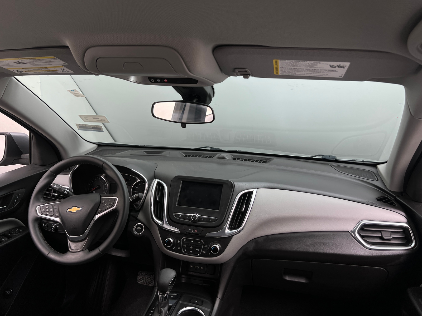 Thumbnail: 2023 Chevrolet Equinox - 3