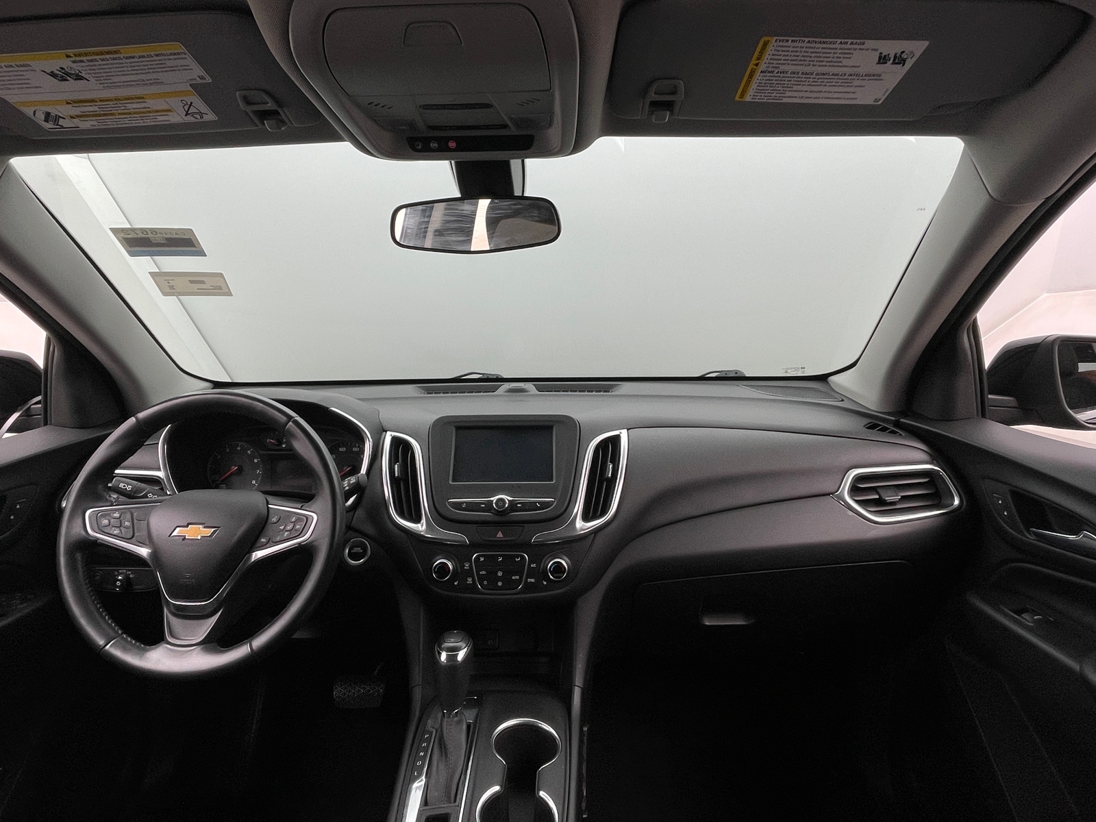 Thumbnail: 2018 Chevrolet Equinox - 3