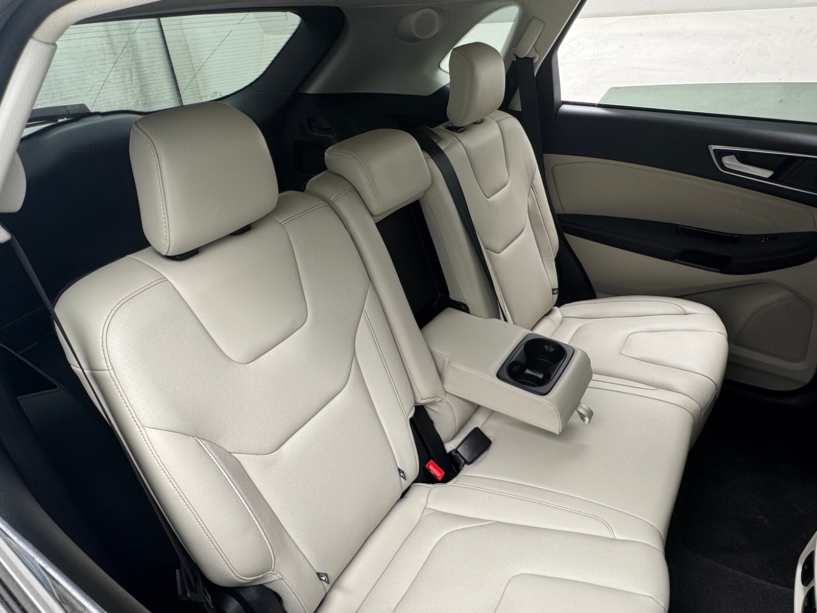 Thumbnail: 2019 Ford Edge - 5