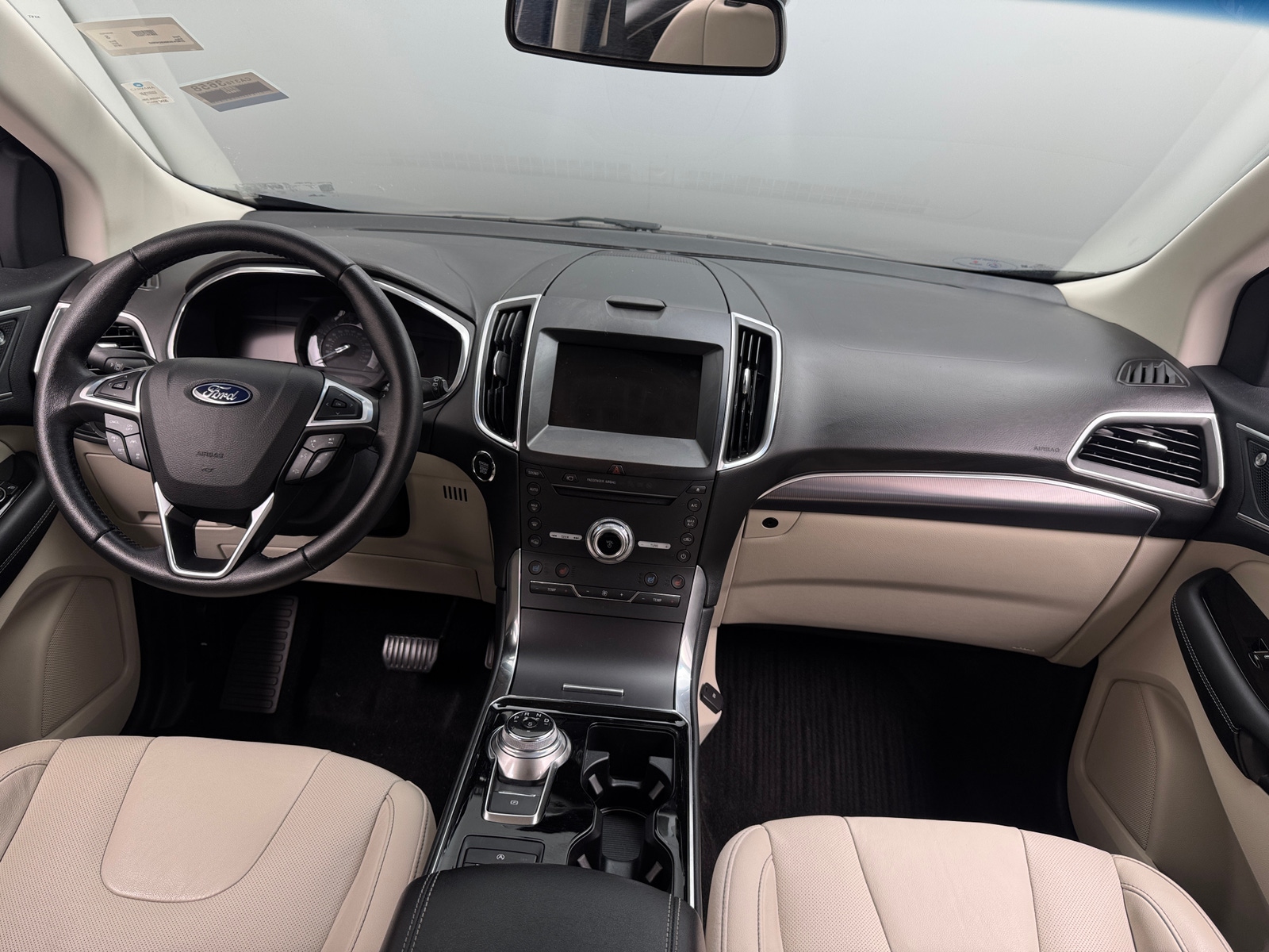 Thumbnail: 2019 Ford Edge - 2