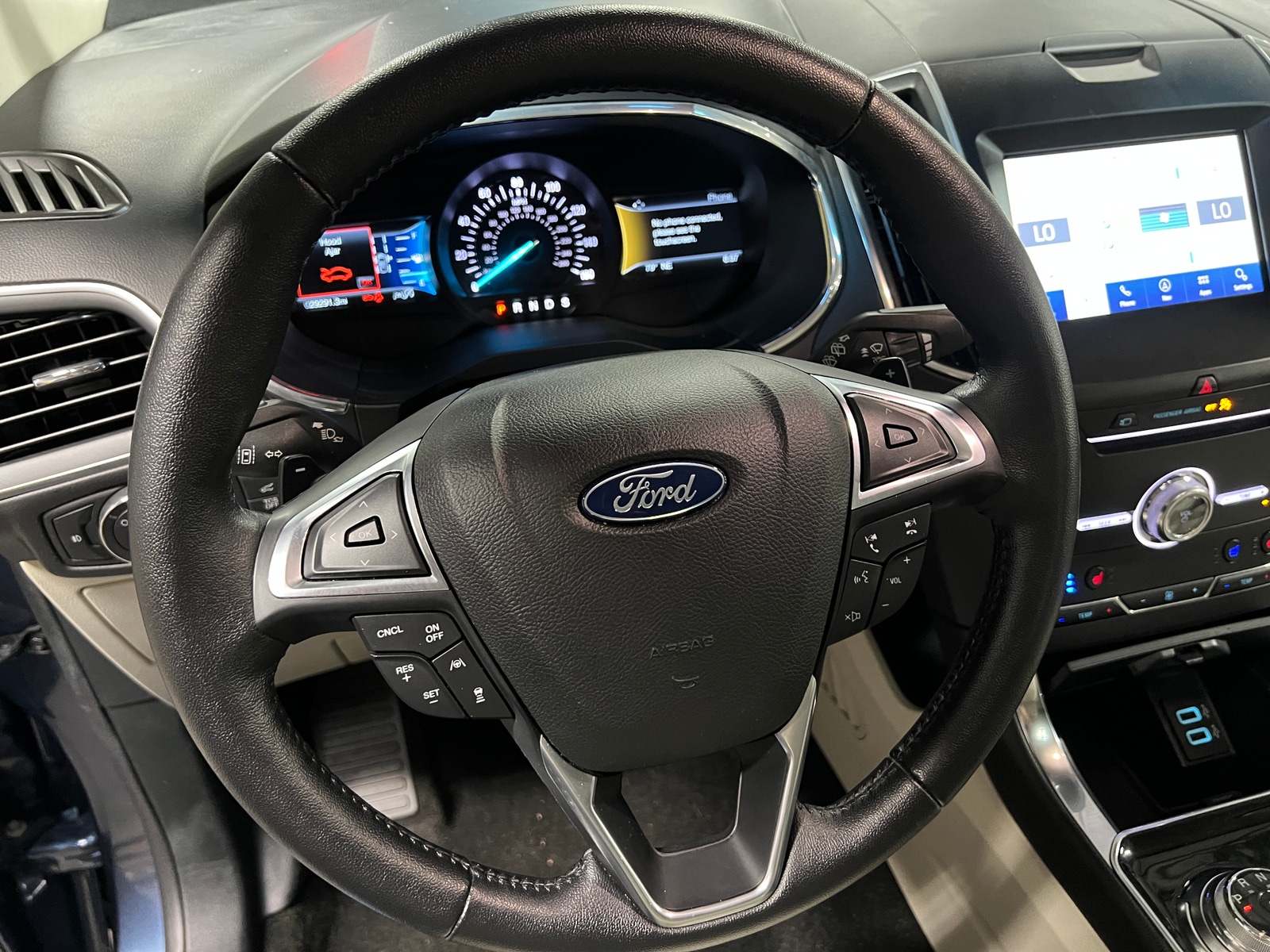 Thumbnail: 2019 Ford Edge - 4