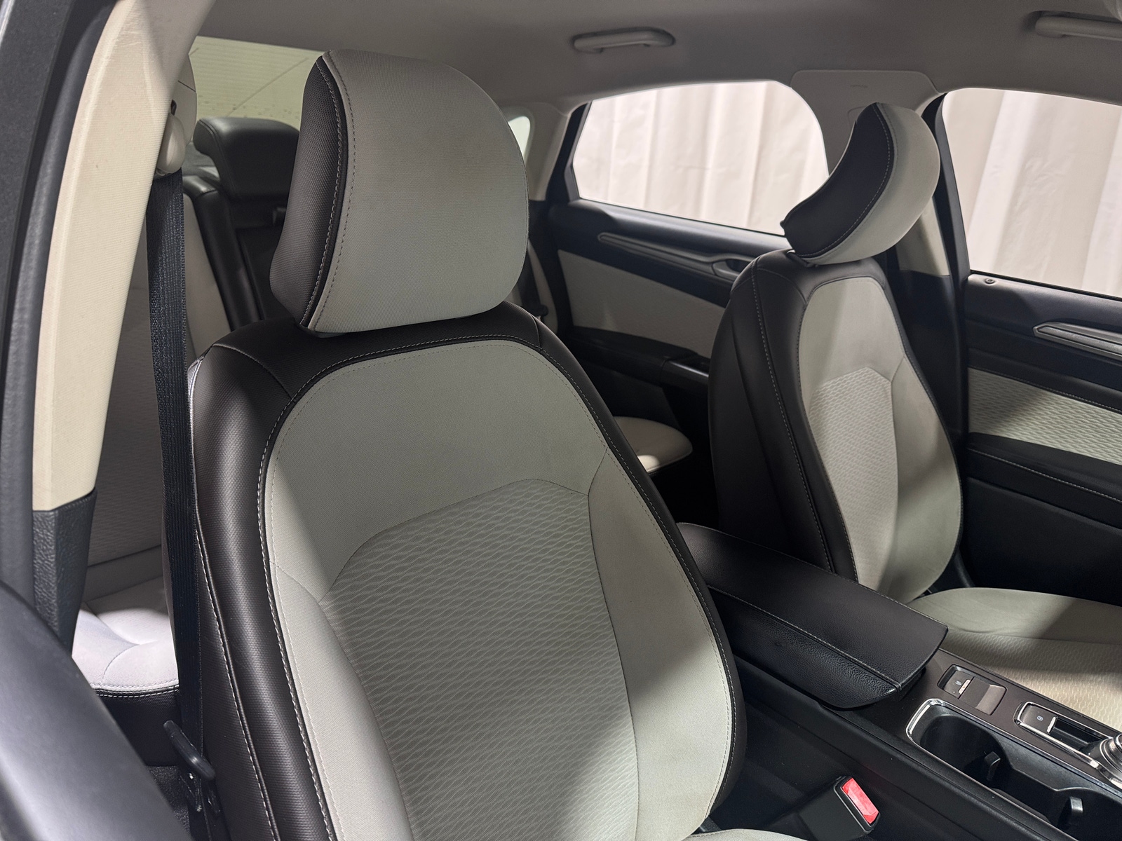 Thumbnail: 2019 Ford Fusion - 2
