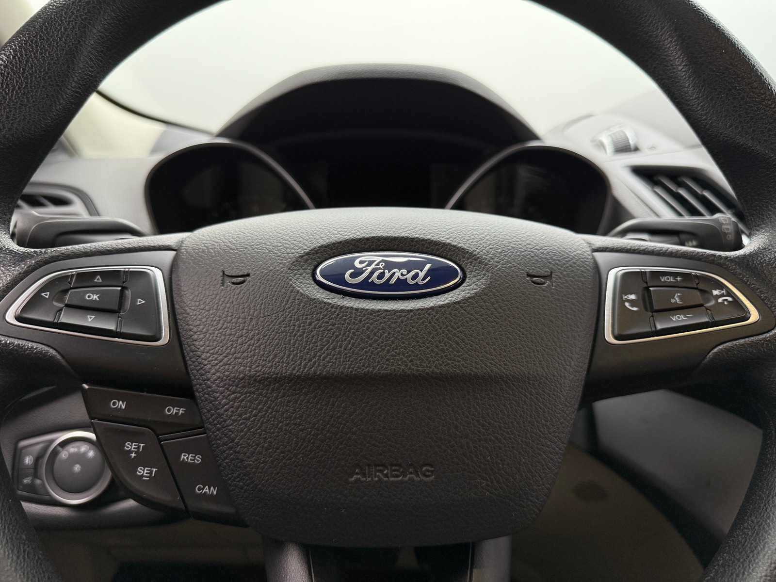 Thumbnail: 2017 Ford Escape - 5