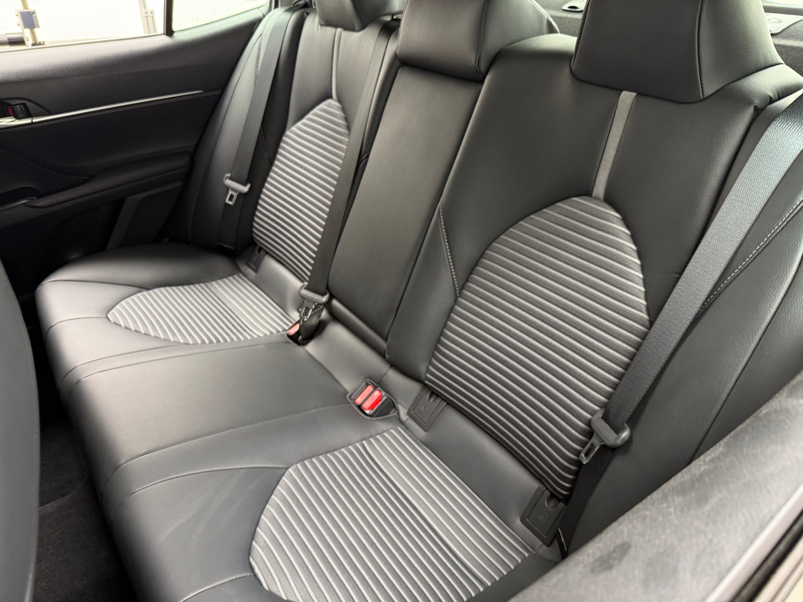 Thumbnail: 2019 Toyota Camry - 6