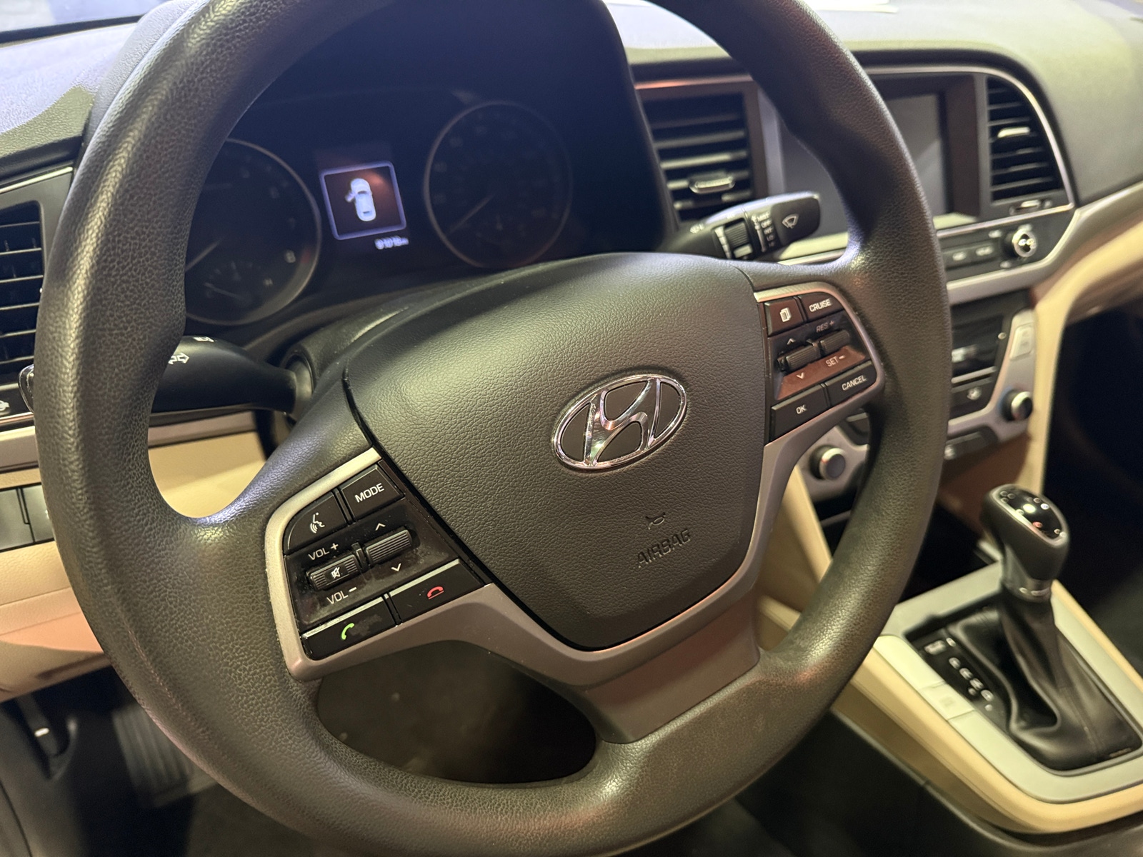 Thumbnail: 2018 Hyundai Elantra - 5