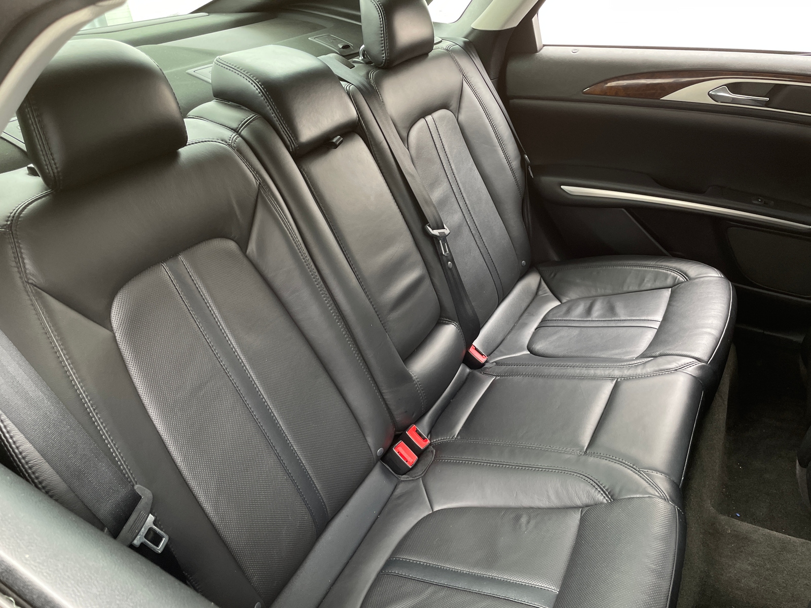 Thumbnail: 2016 Lincoln MKZ - 5