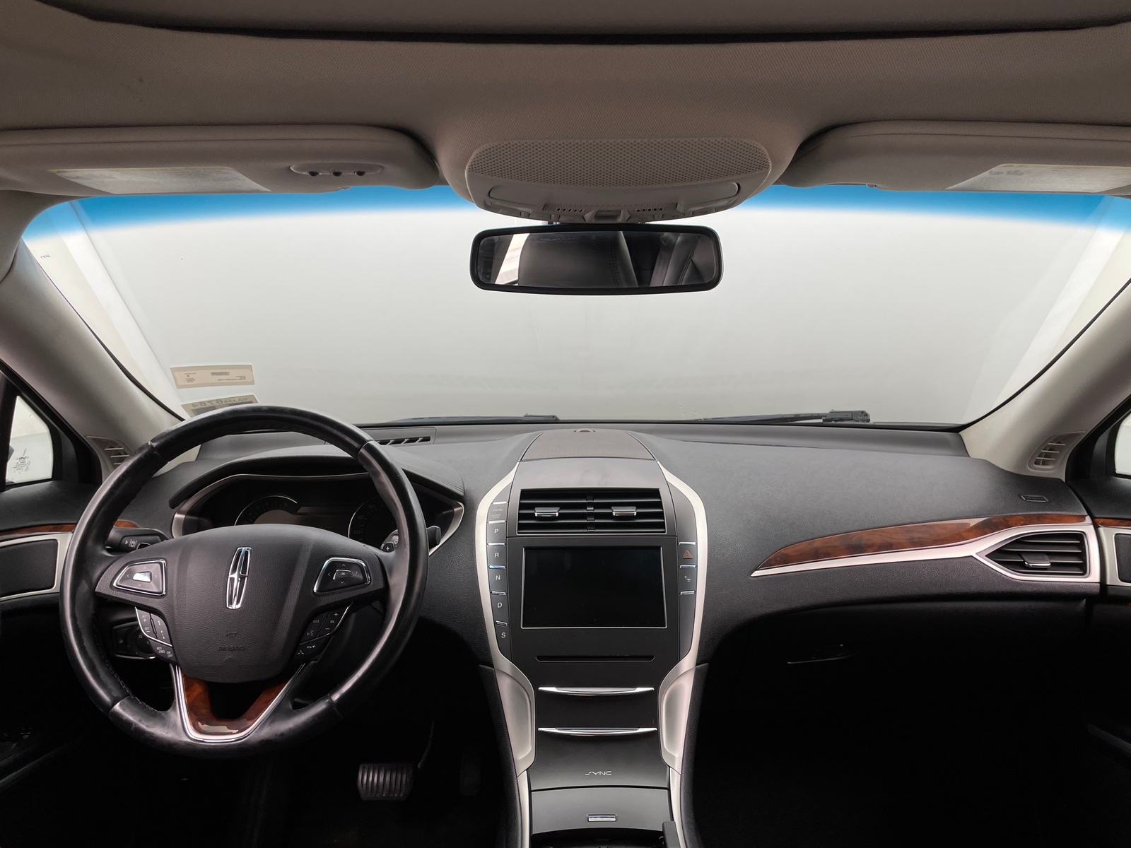 Thumbnail: 2016 Lincoln MKZ - 2