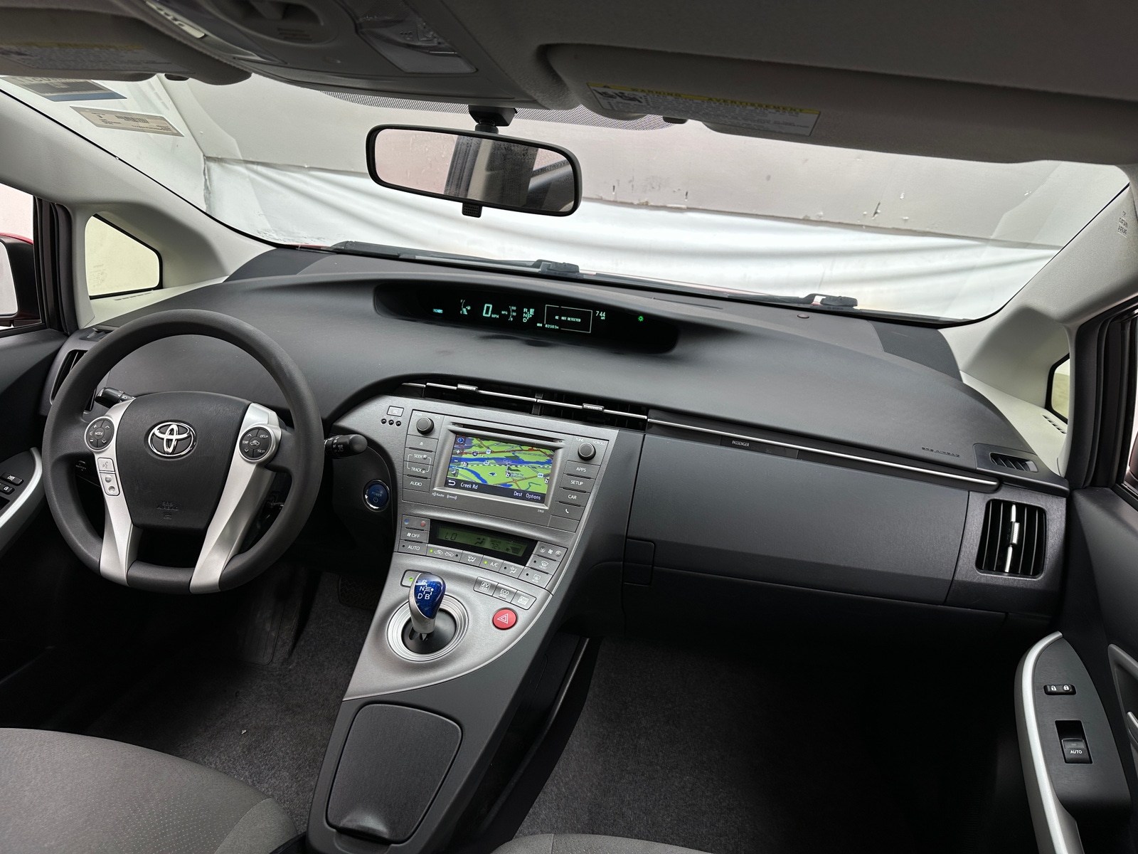 Thumbnail: 2012 Toyota Prius - 3