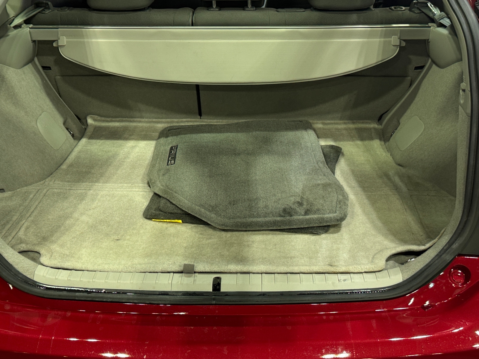 Thumbnail: 2012 Toyota Prius - 7
