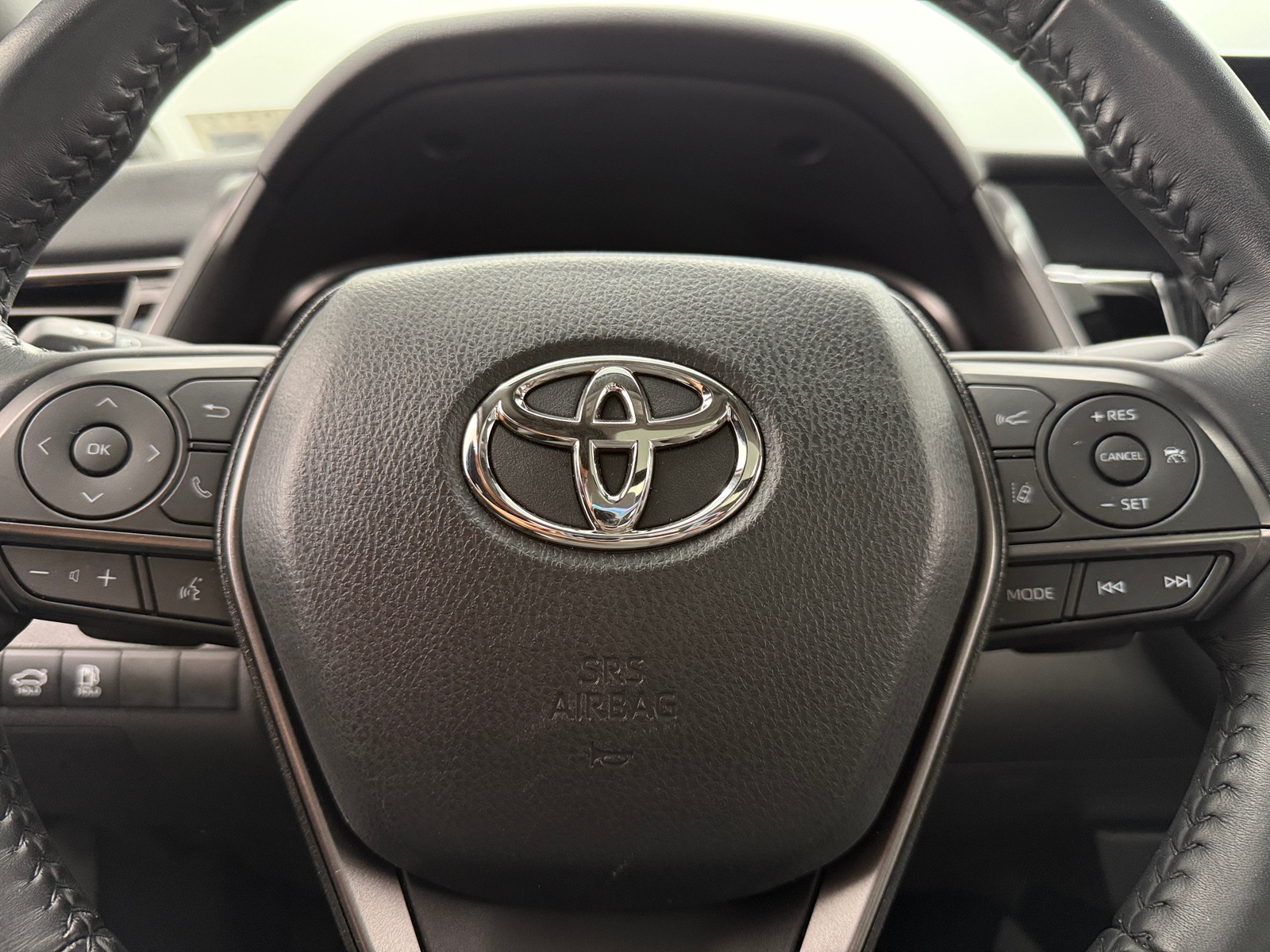Thumbnail: 2021 Toyota Camry - 5