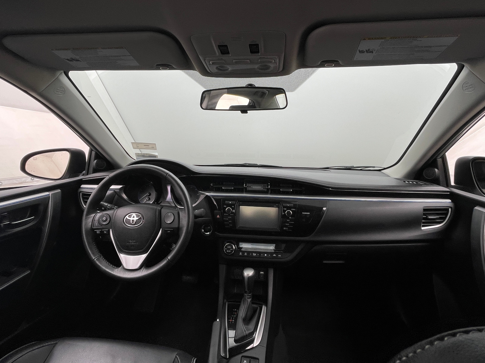 Thumbnail: 2016 Toyota Corolla - 2