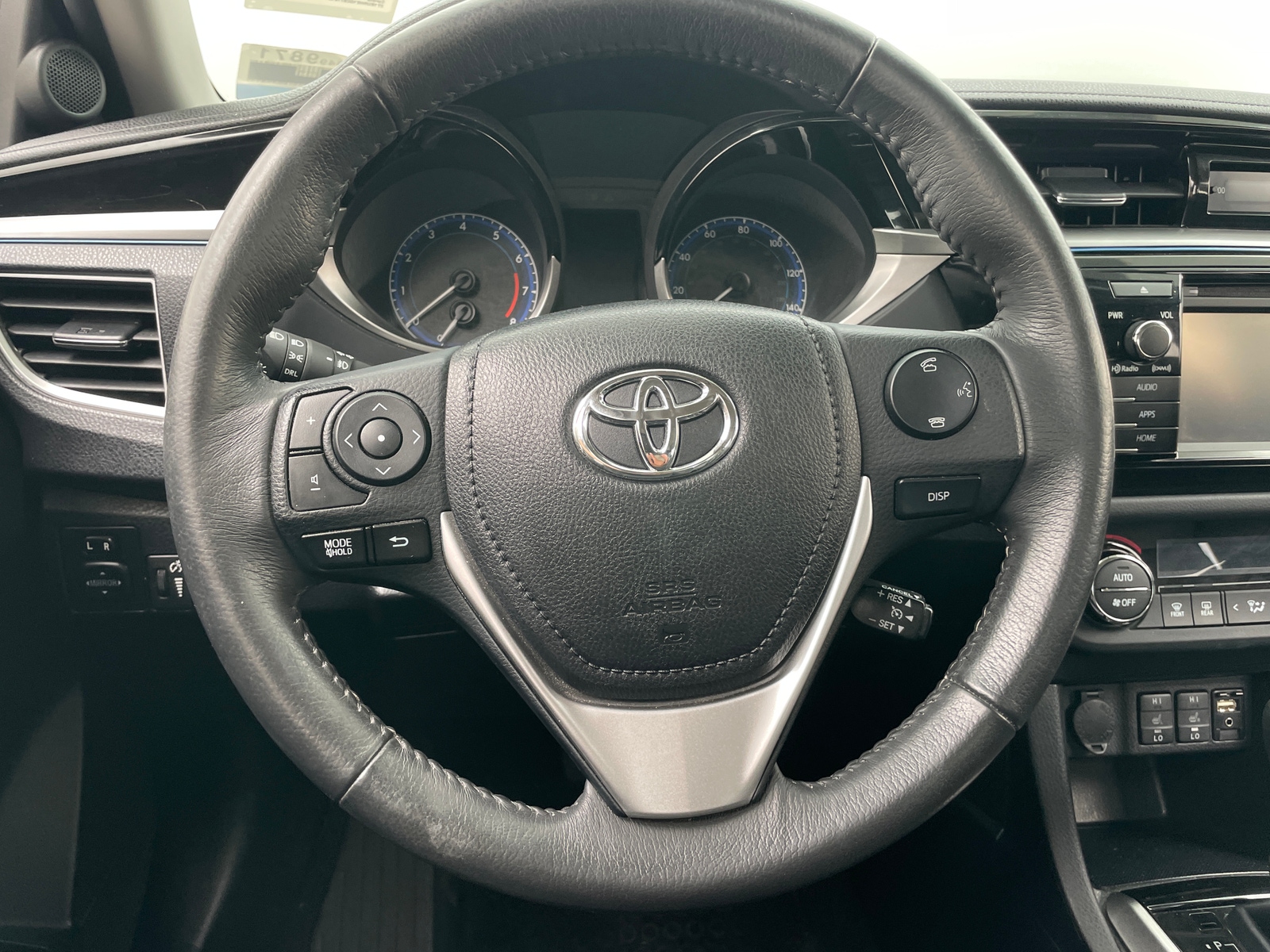 Thumbnail: 2016 Toyota Corolla - 4
