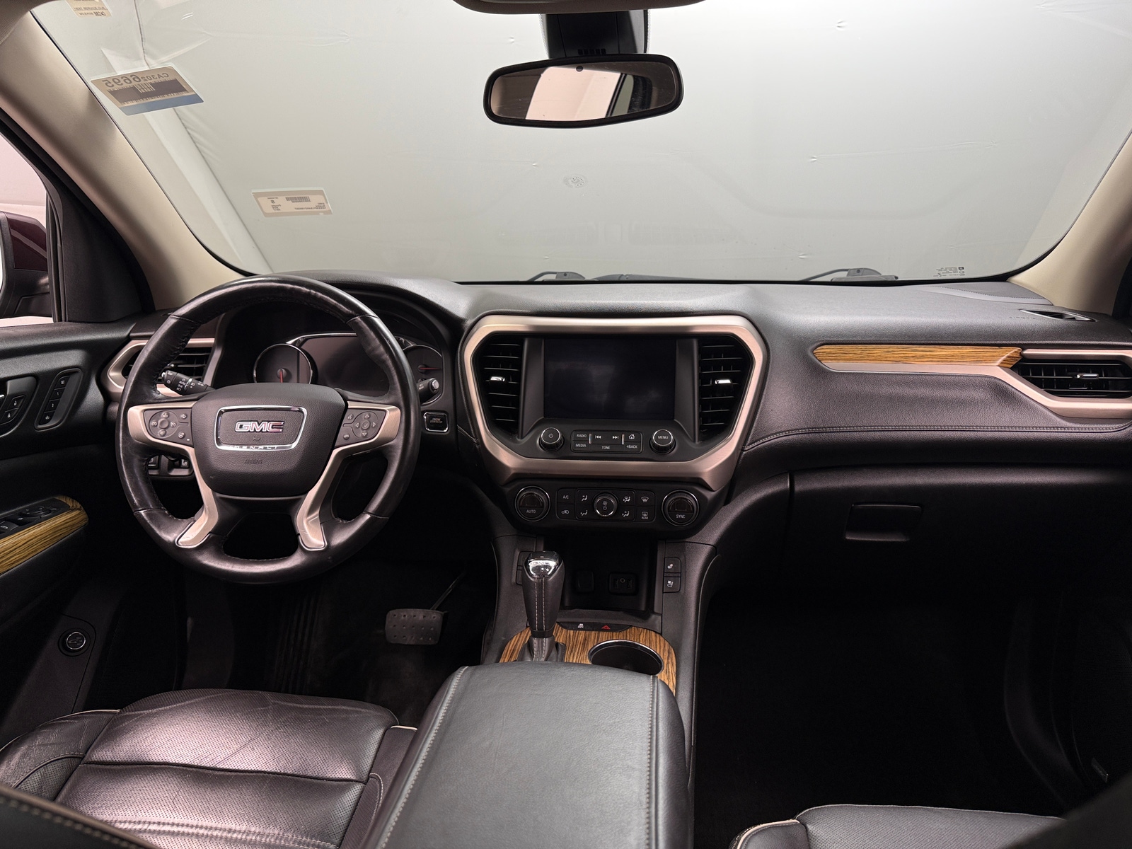Thumbnail: 2017 GMC Acadia - 2