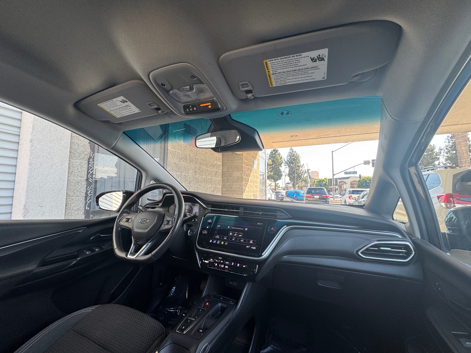 Thumbnail: 2023 Chevrolet Bolt EV - 3