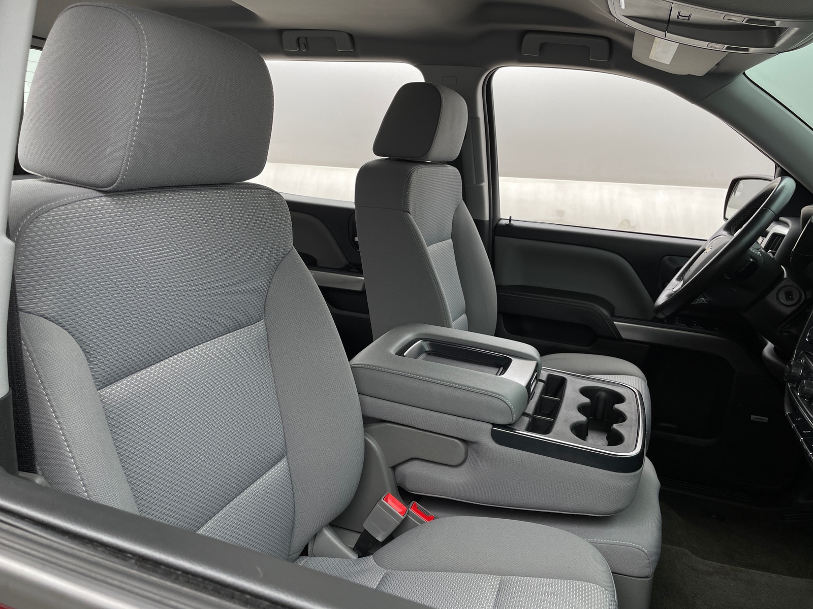 Thumbnail: 2018 Chevrolet Silverado 1500 - 2