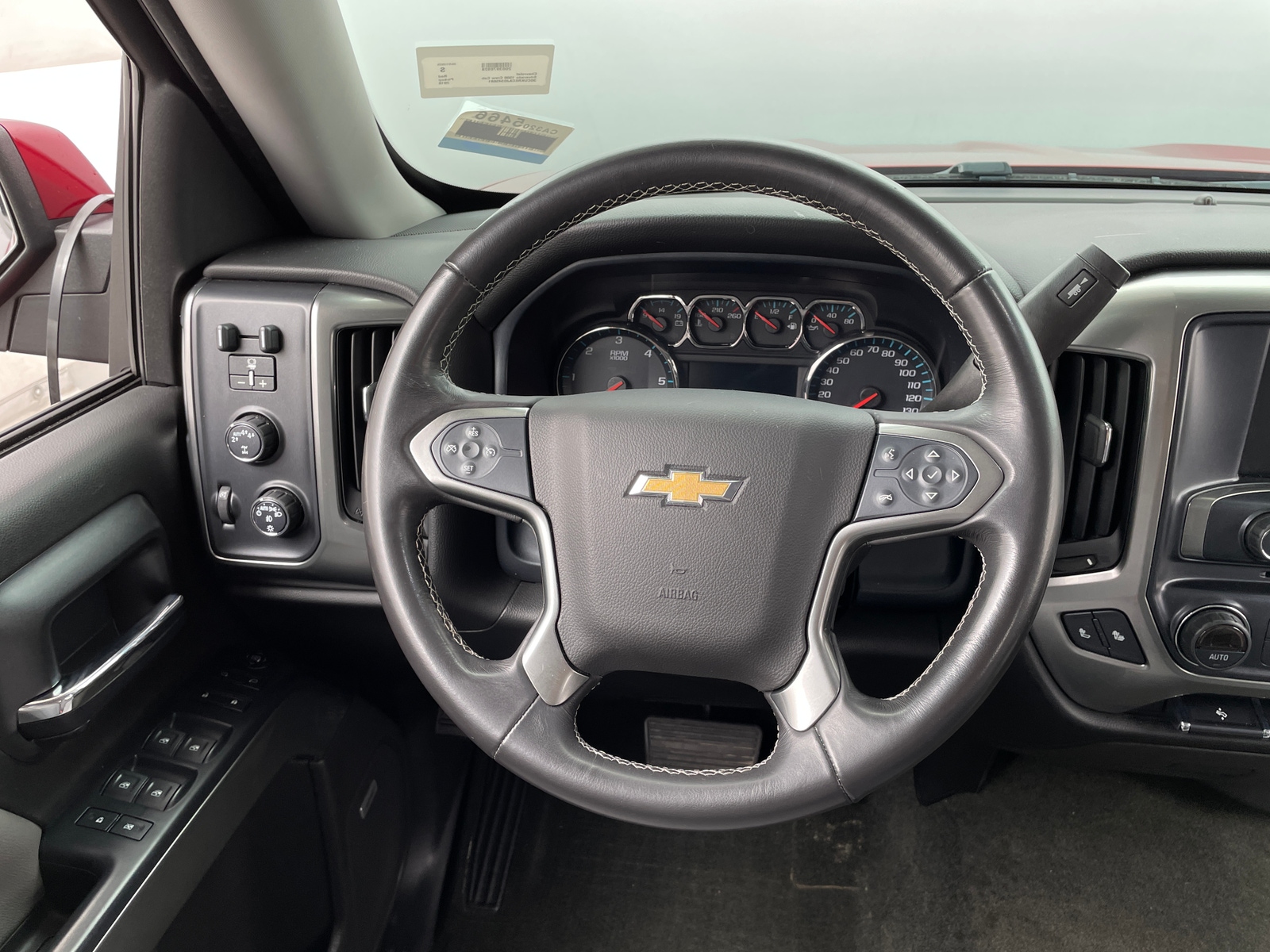 Thumbnail: 2018 Chevrolet Silverado 1500 - 5