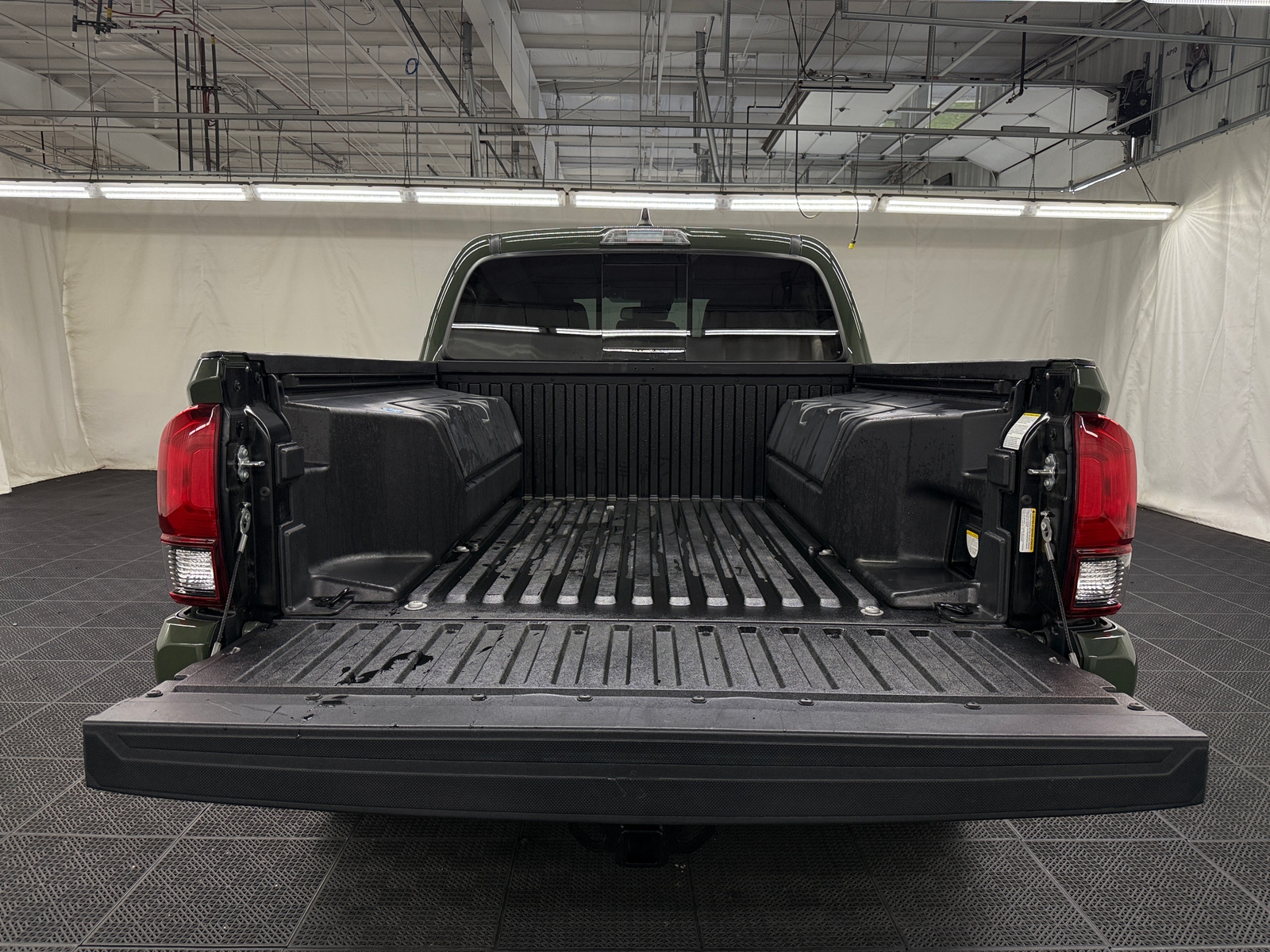 Thumbnail: 2021 Toyota Tacoma - 7