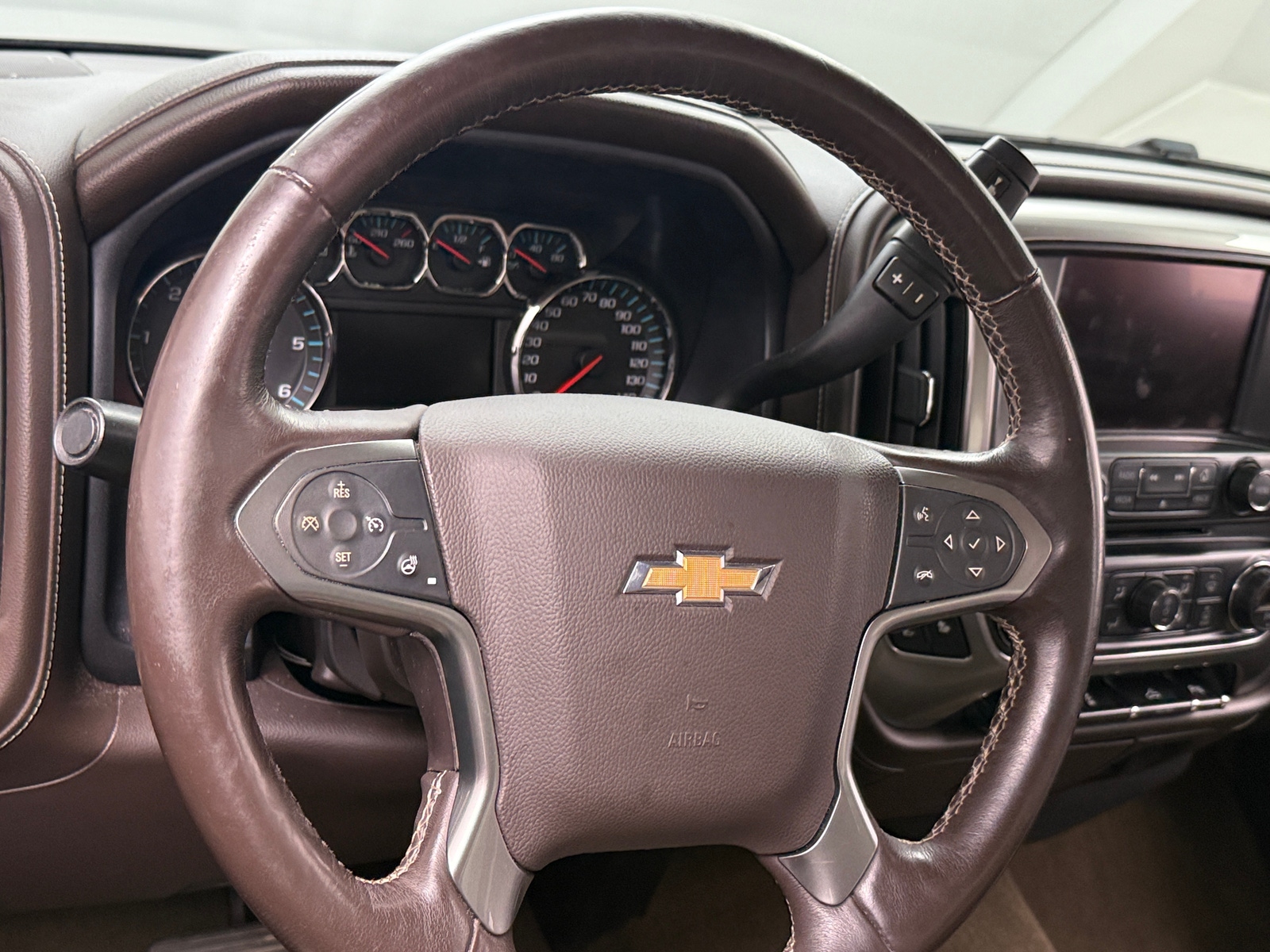 Thumbnail: 2015 Chevrolet Silverado 1500 - 4