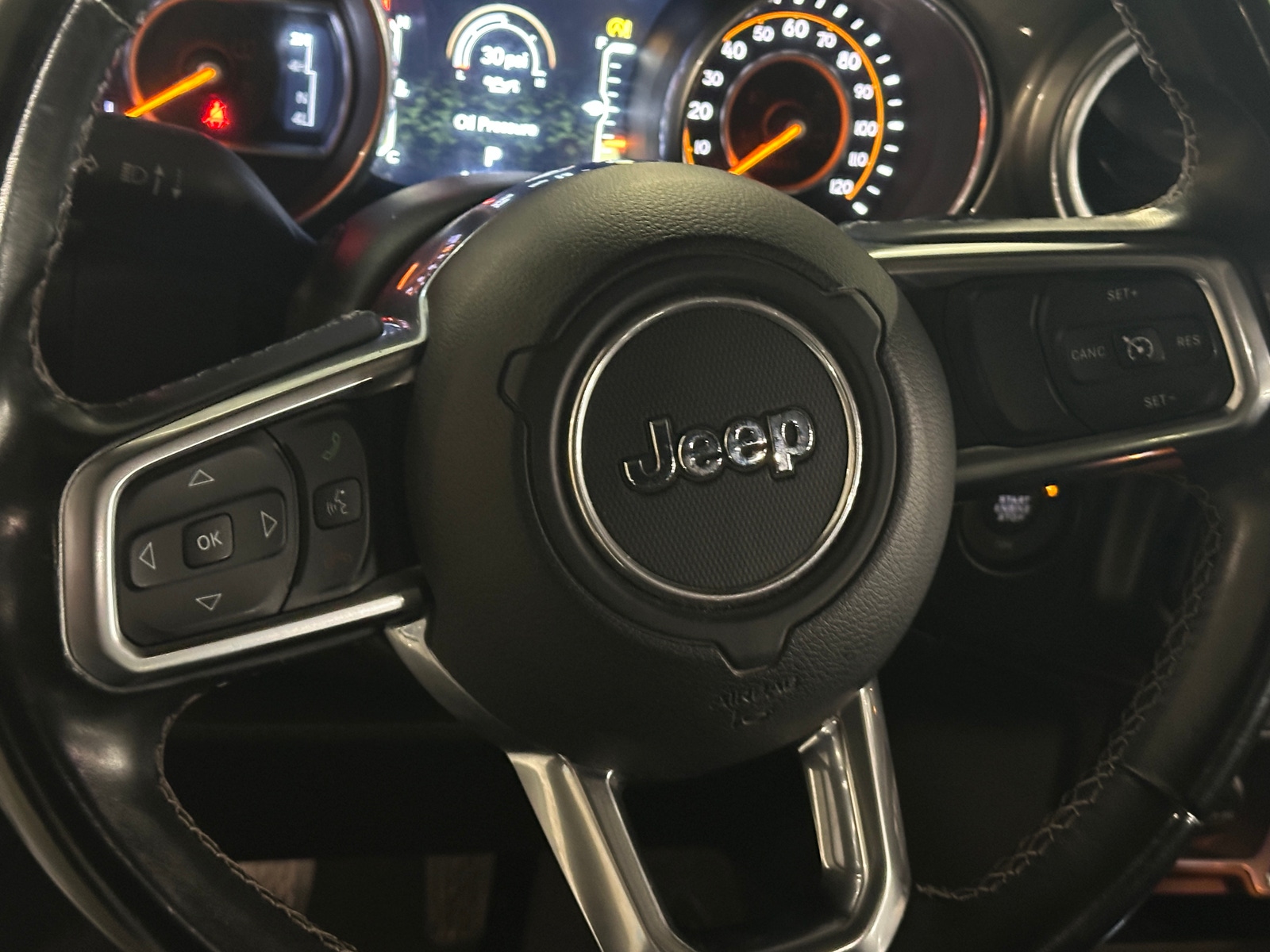 Thumbnail: 2018 Jeep Wrangler - 5