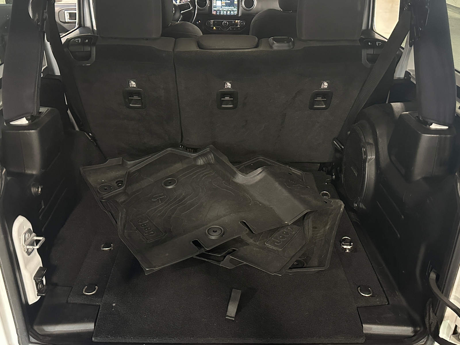 Thumbnail: 2018 Jeep Wrangler - 7