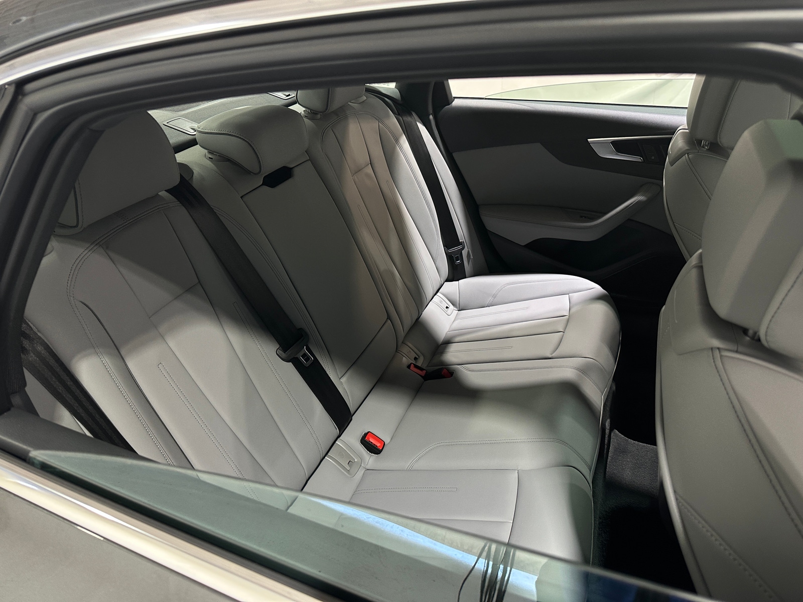 Thumbnail: 2020 Audi A4 - 5