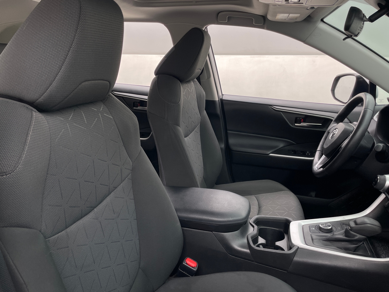 Thumbnail: 2021 Toyota RAV4 - 2