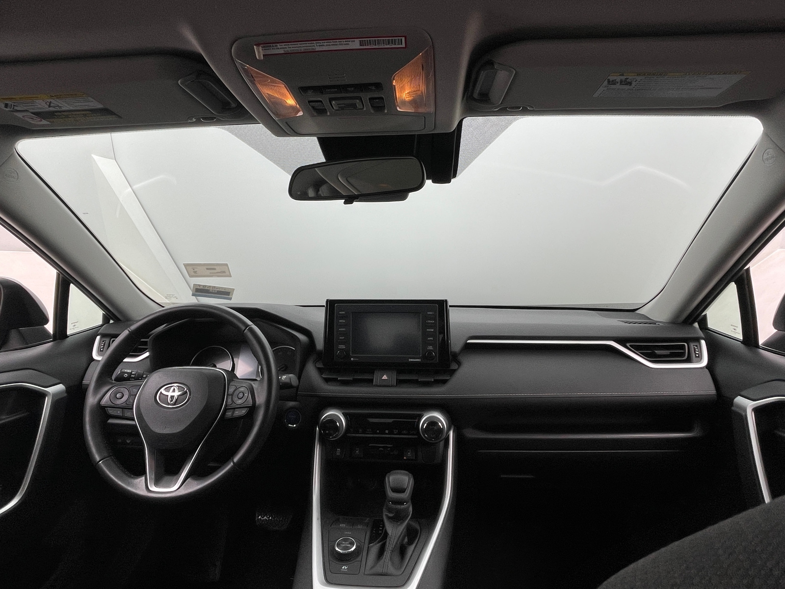 Thumbnail: 2021 Toyota RAV4 - 3