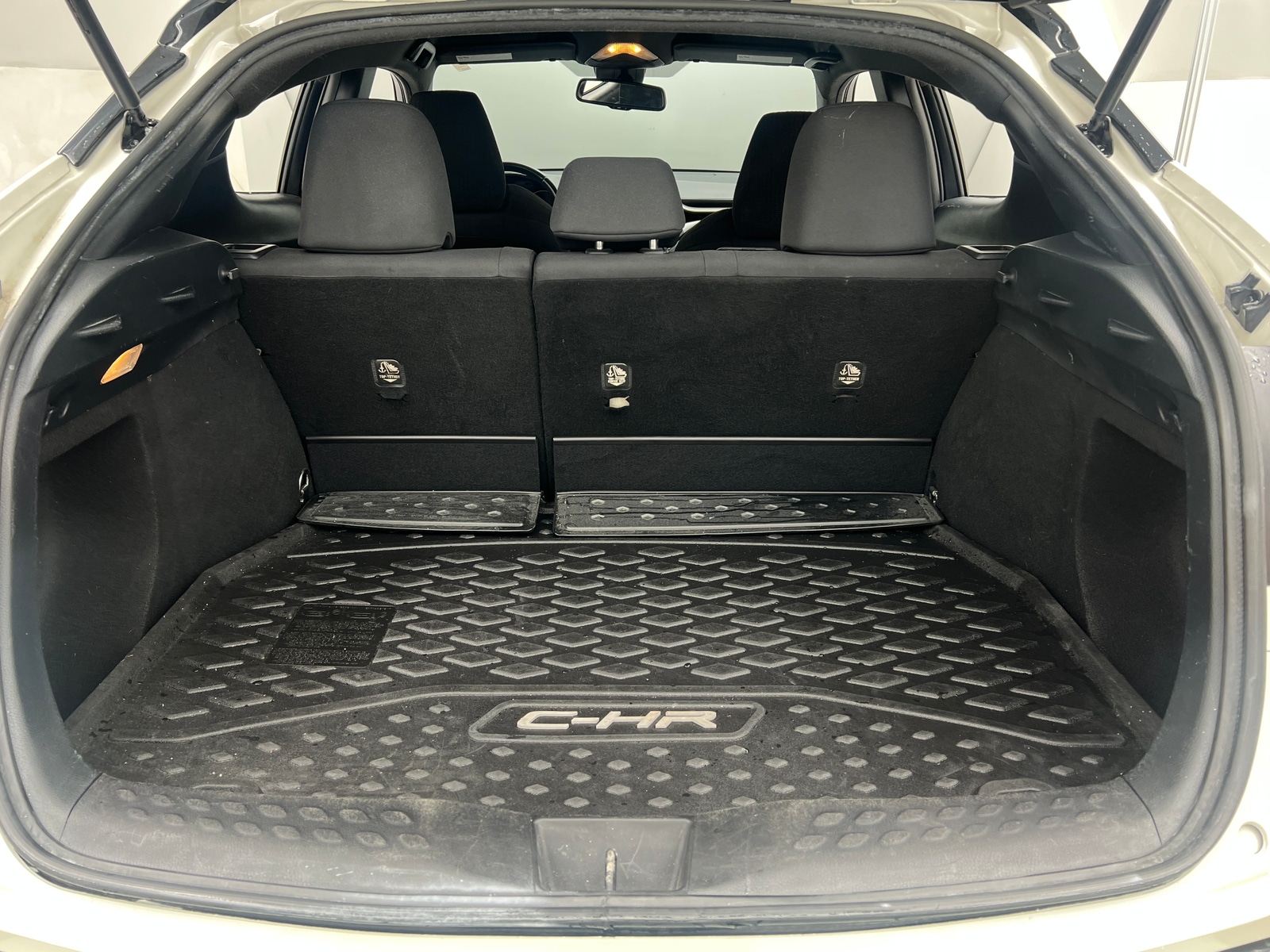 Thumbnail: 2019 Toyota C-HR - 7