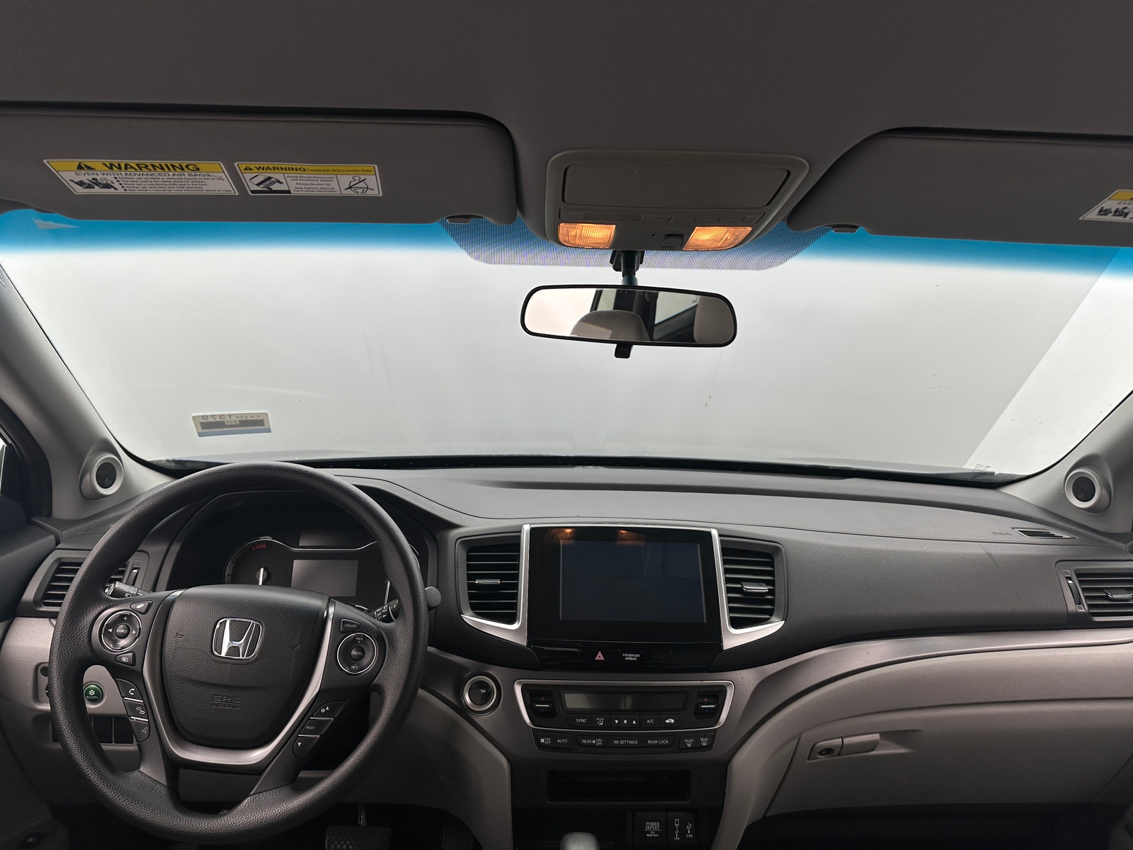Thumbnail: 2017 Honda Pilot - 3