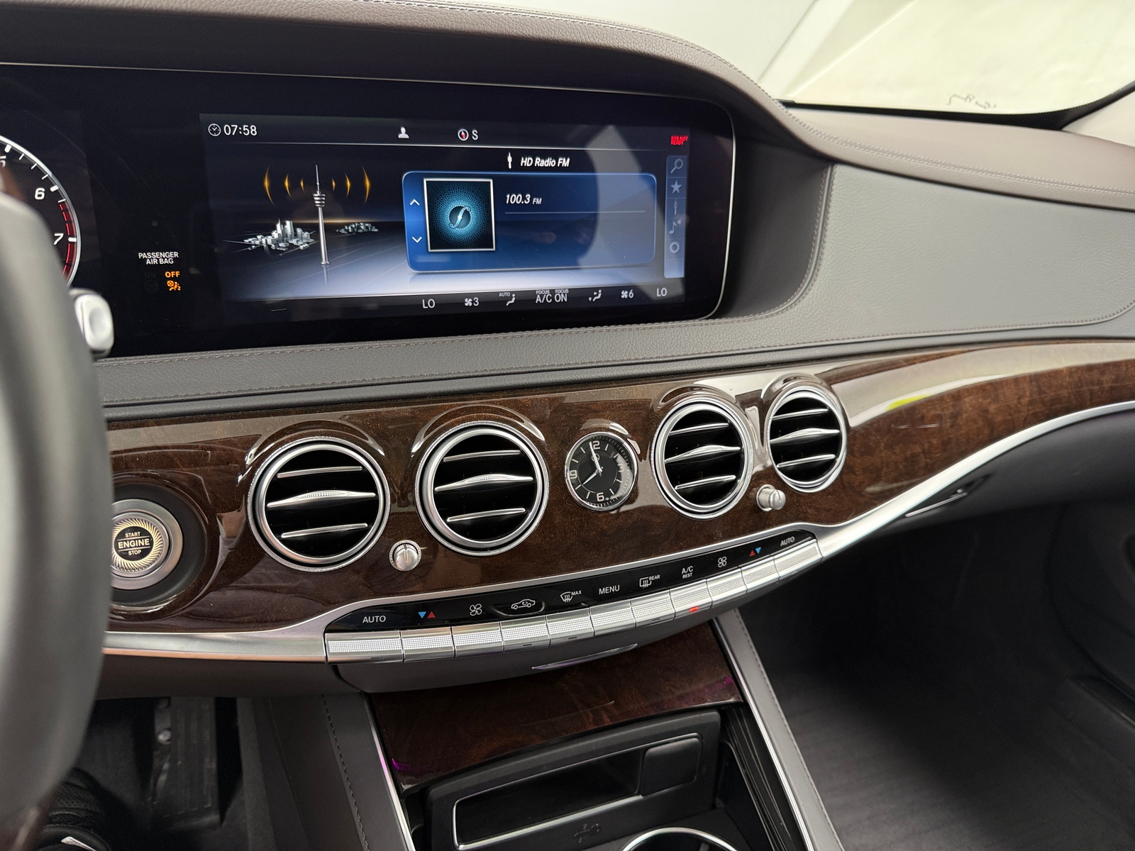 Thumbnail: 2018 Mercedes-Benz S-Class - 3