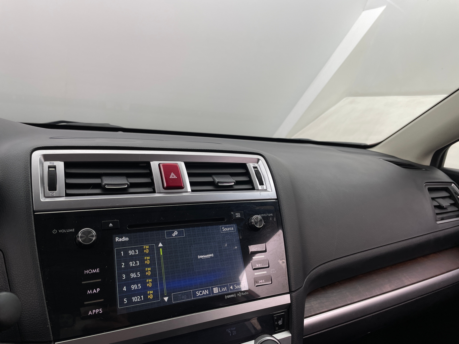 Thumbnail: 2015 Subaru Outback - 3