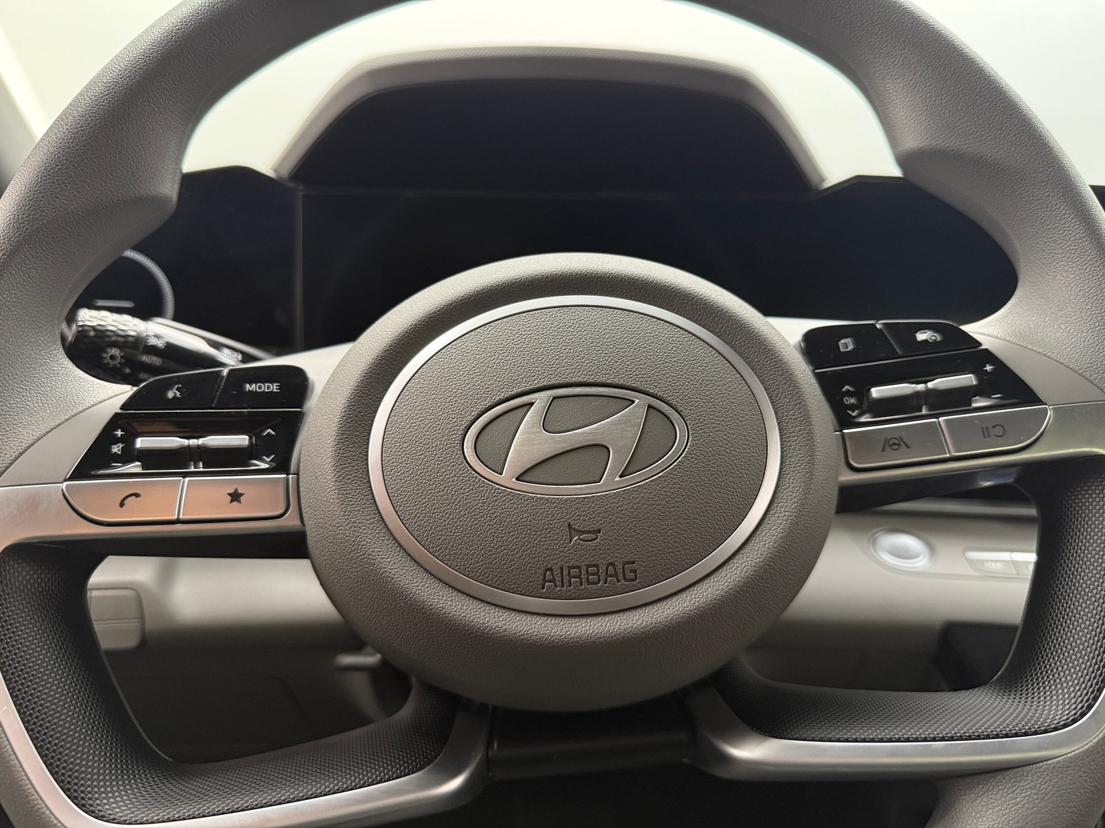 Thumbnail: 2024 Hyundai Elantra - 5