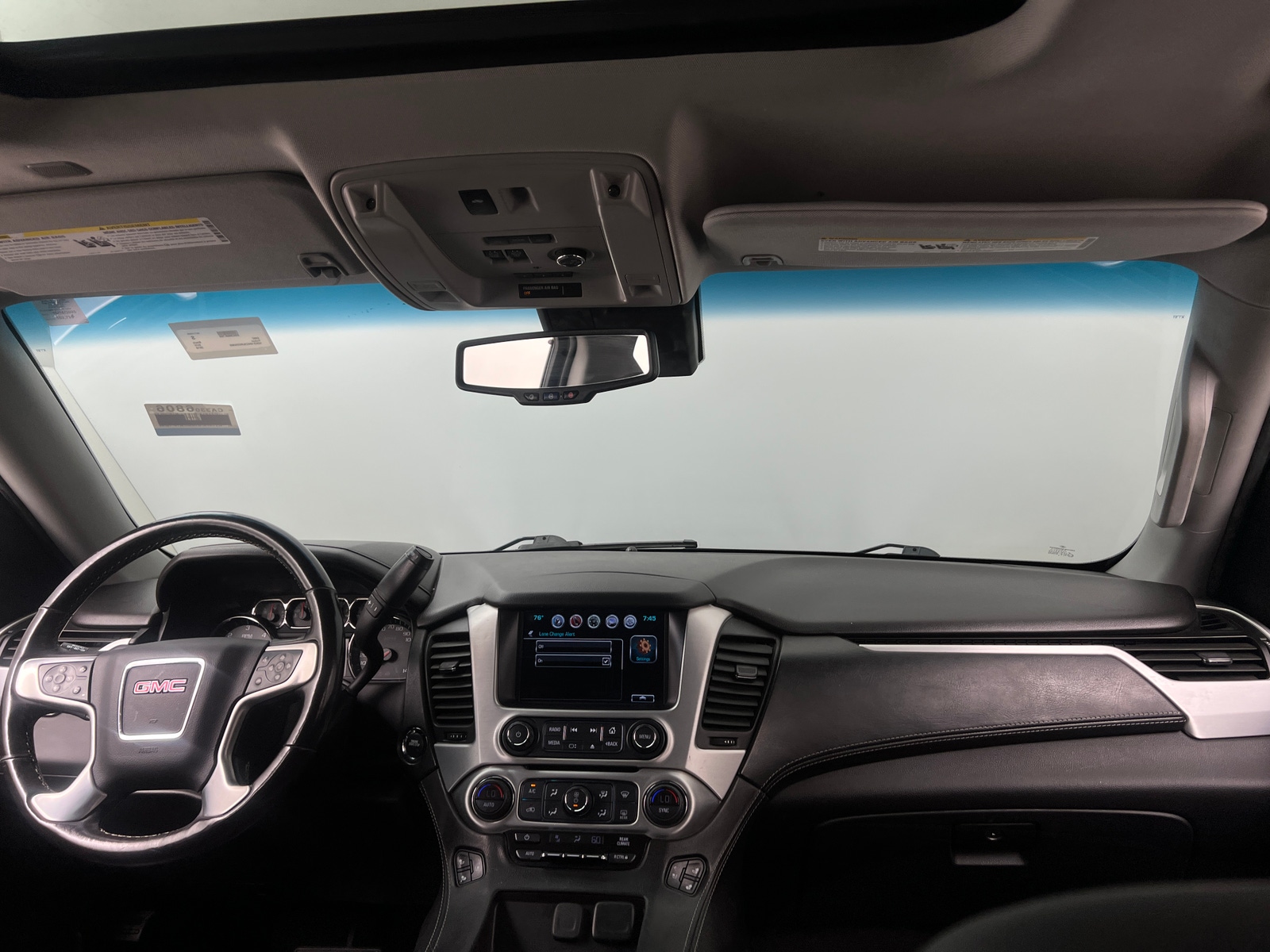 Thumbnail: 2018 GMC Yukon - 2
