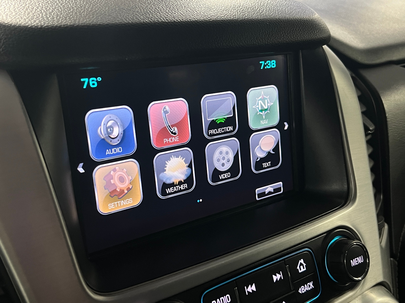 Thumbnail: 2018 GMC Yukon - 3