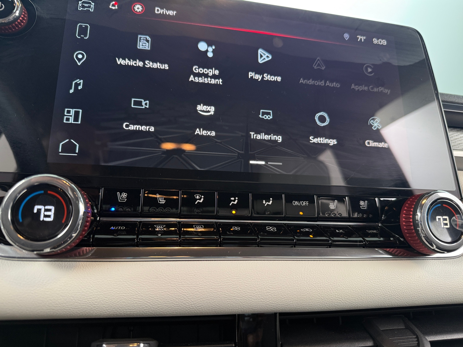Thumbnail: 2024 GMC Canyon - 3