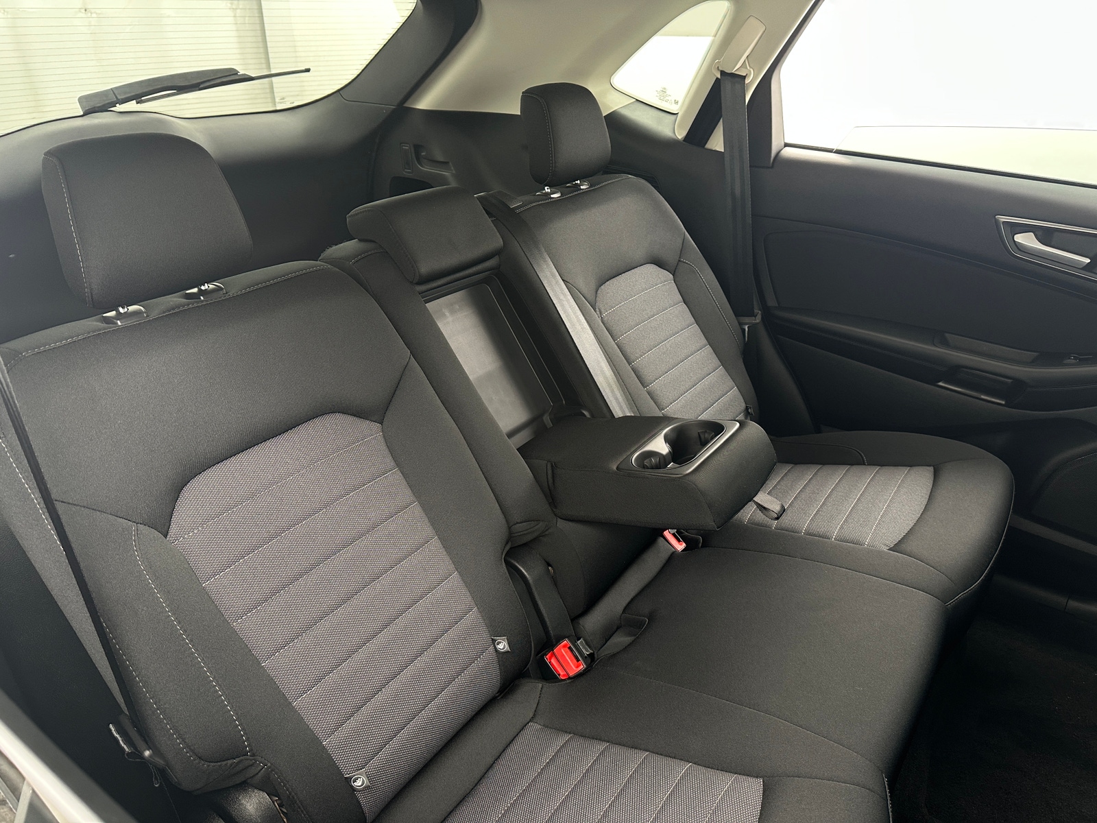 Thumbnail: 2017 Ford Edge - 6