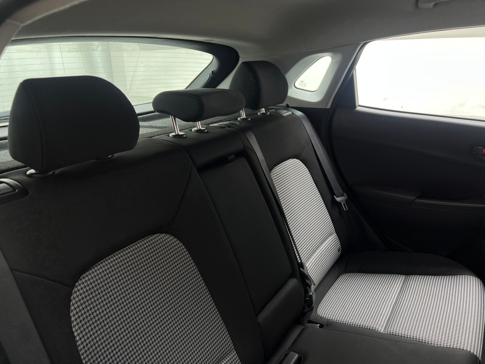 Thumbnail: 2020 Hyundai Kona - 6
