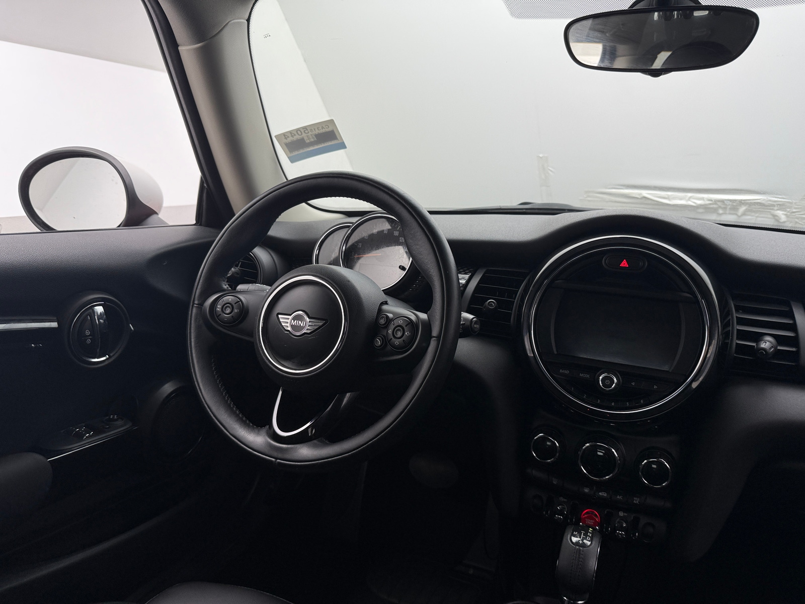 Thumbnail: 2017 MINI Cooper Hardtop - 2