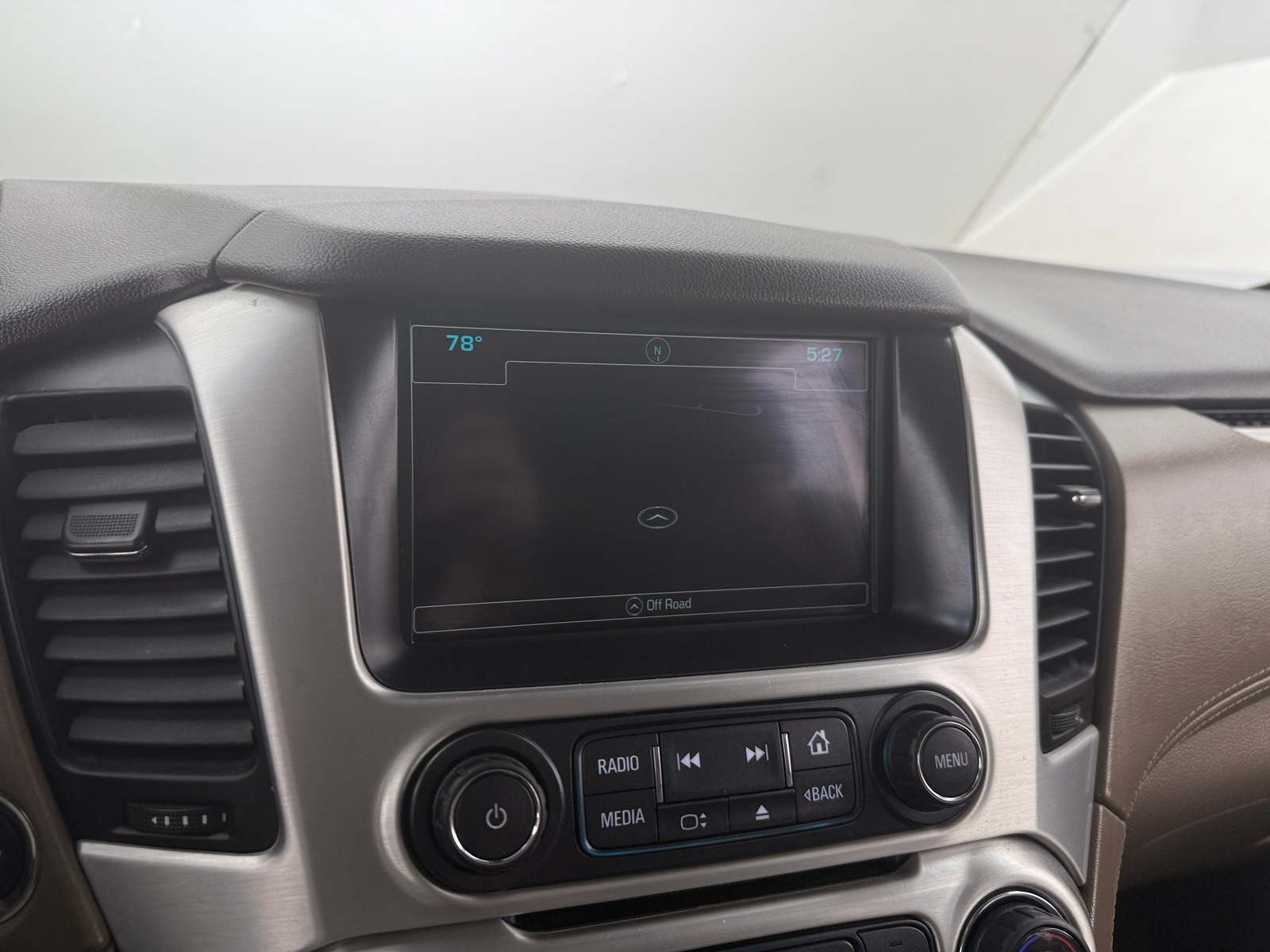 Thumbnail: 2017 GMC Yukon - 3