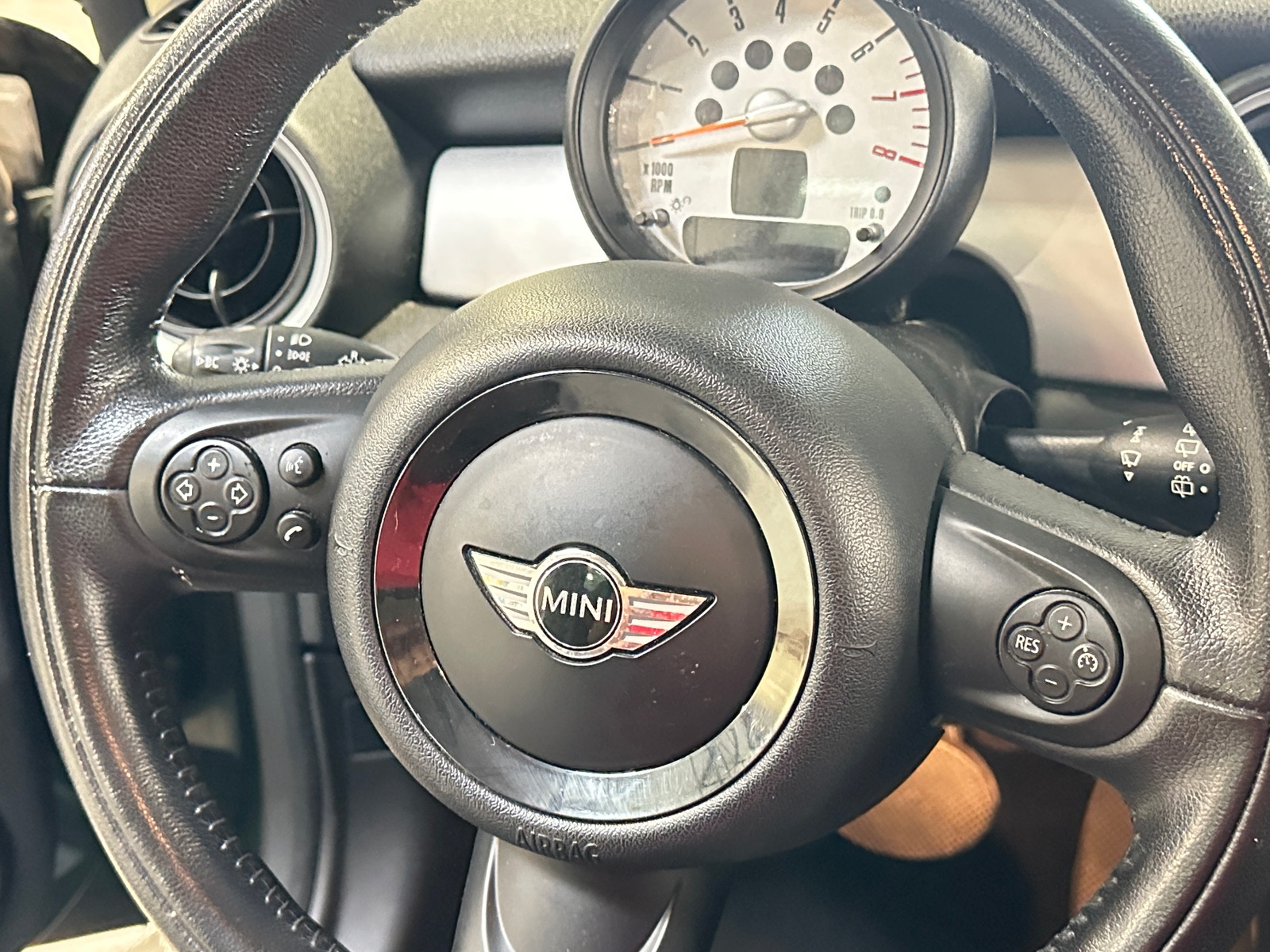 Thumbnail: 2013 MINI Cooper Clubman - 4