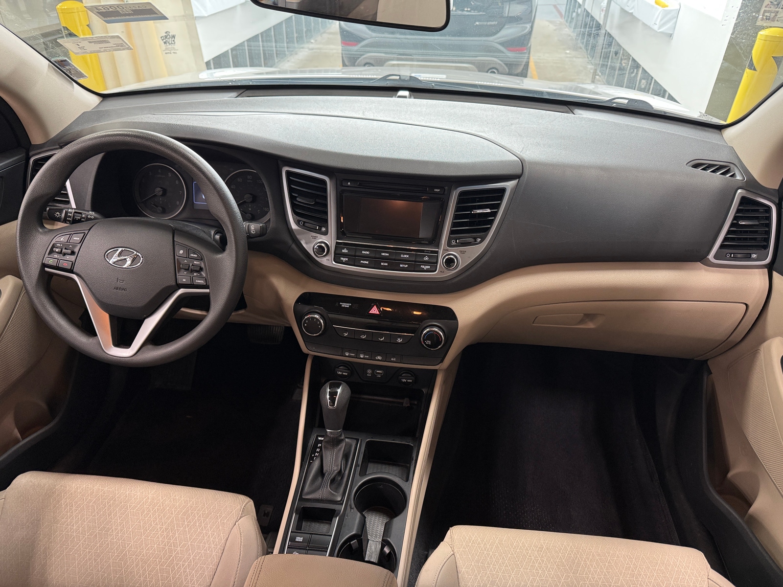 Thumbnail: 2017 Hyundai Tucson - 3