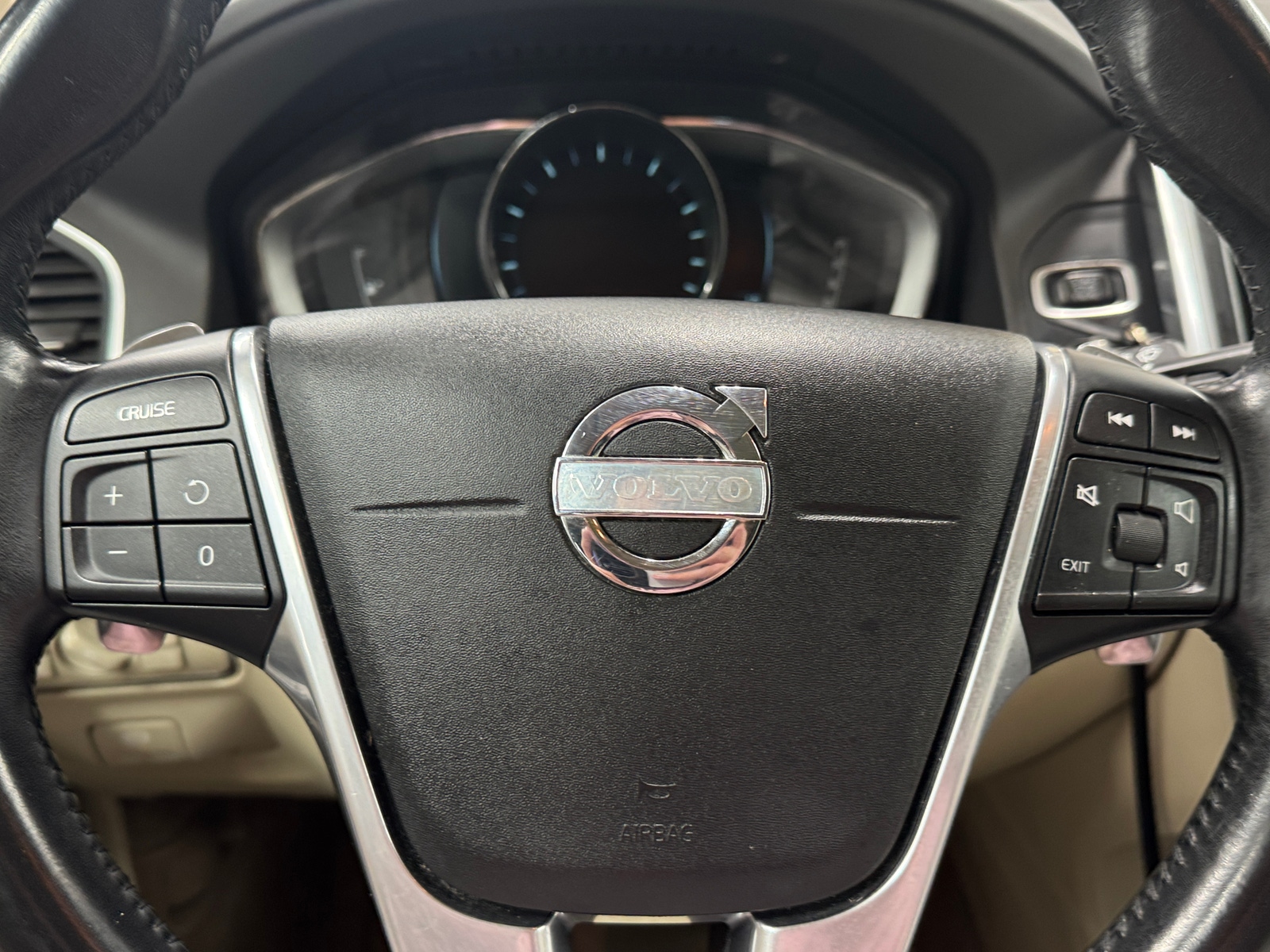 Thumbnail: 2014 Volvo XC60 - 4