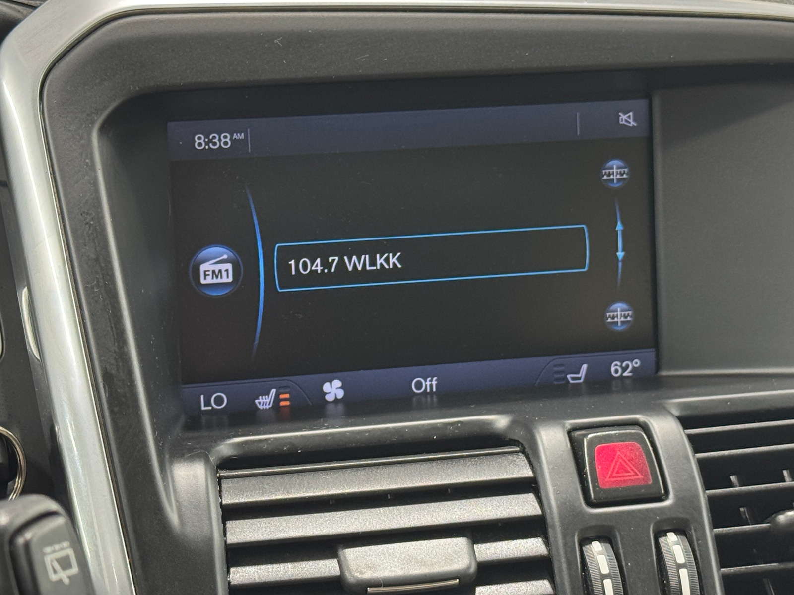 Thumbnail: 2014 Volvo XC60 - 3