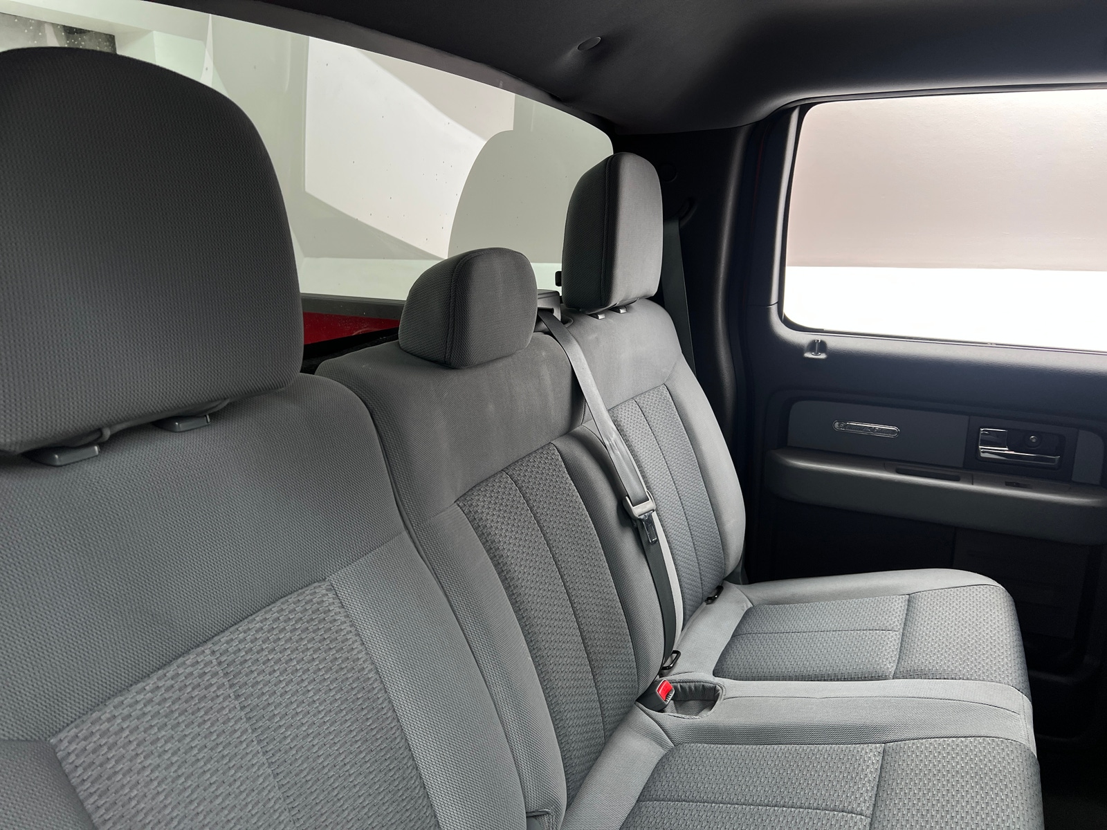 Thumbnail: 2014 Ford Econoline - 6