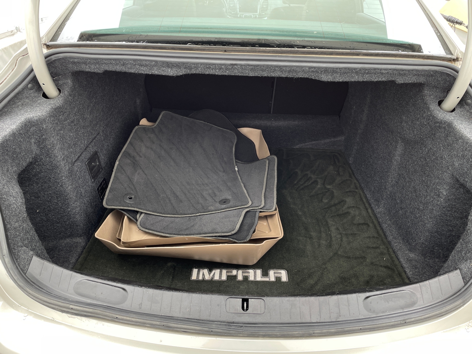 Thumbnail: 2015 Chevrolet Impala - 6